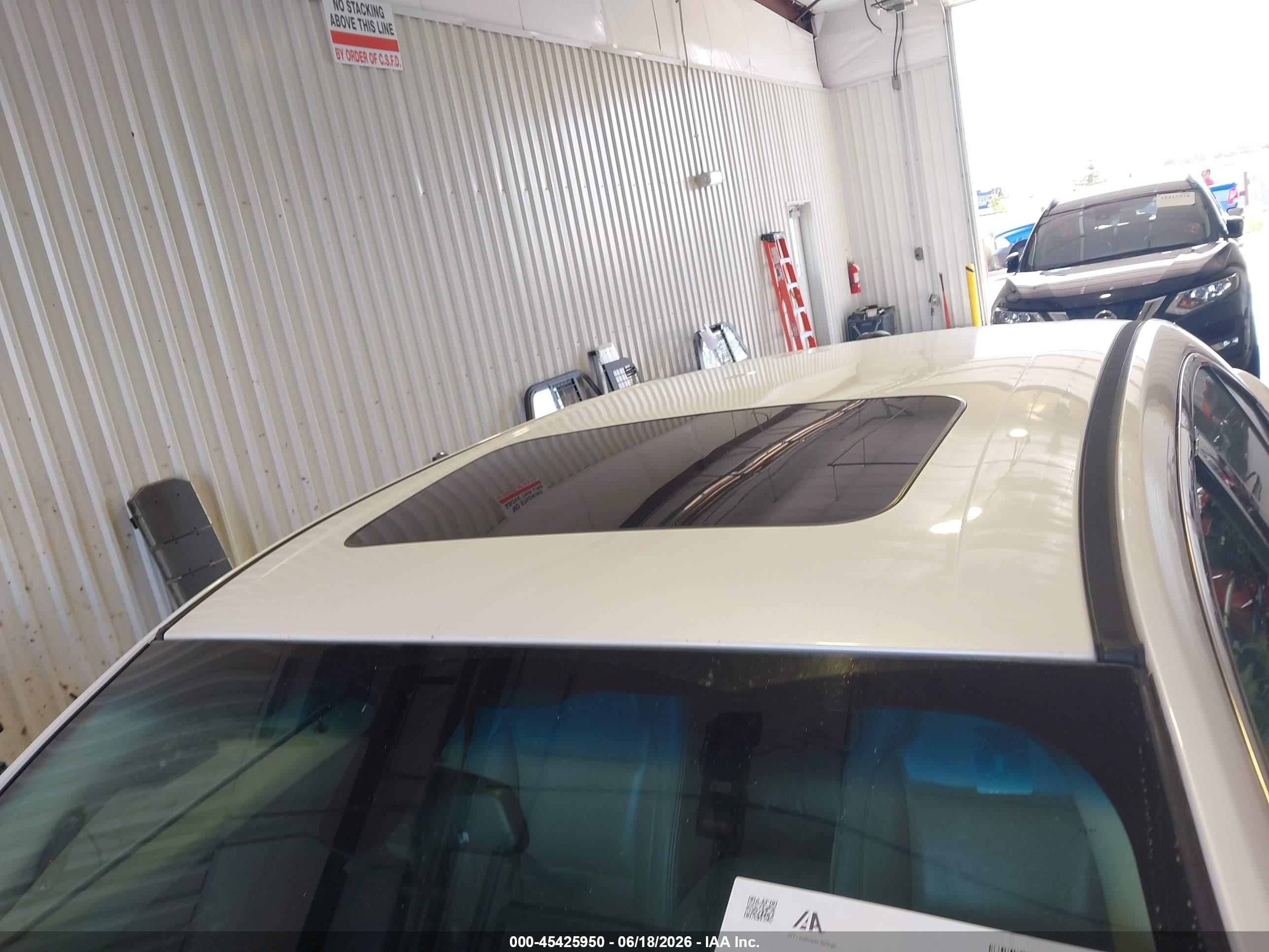 2010 Ford Taurus Sel White vin: 1FAHP2EW1AG152360