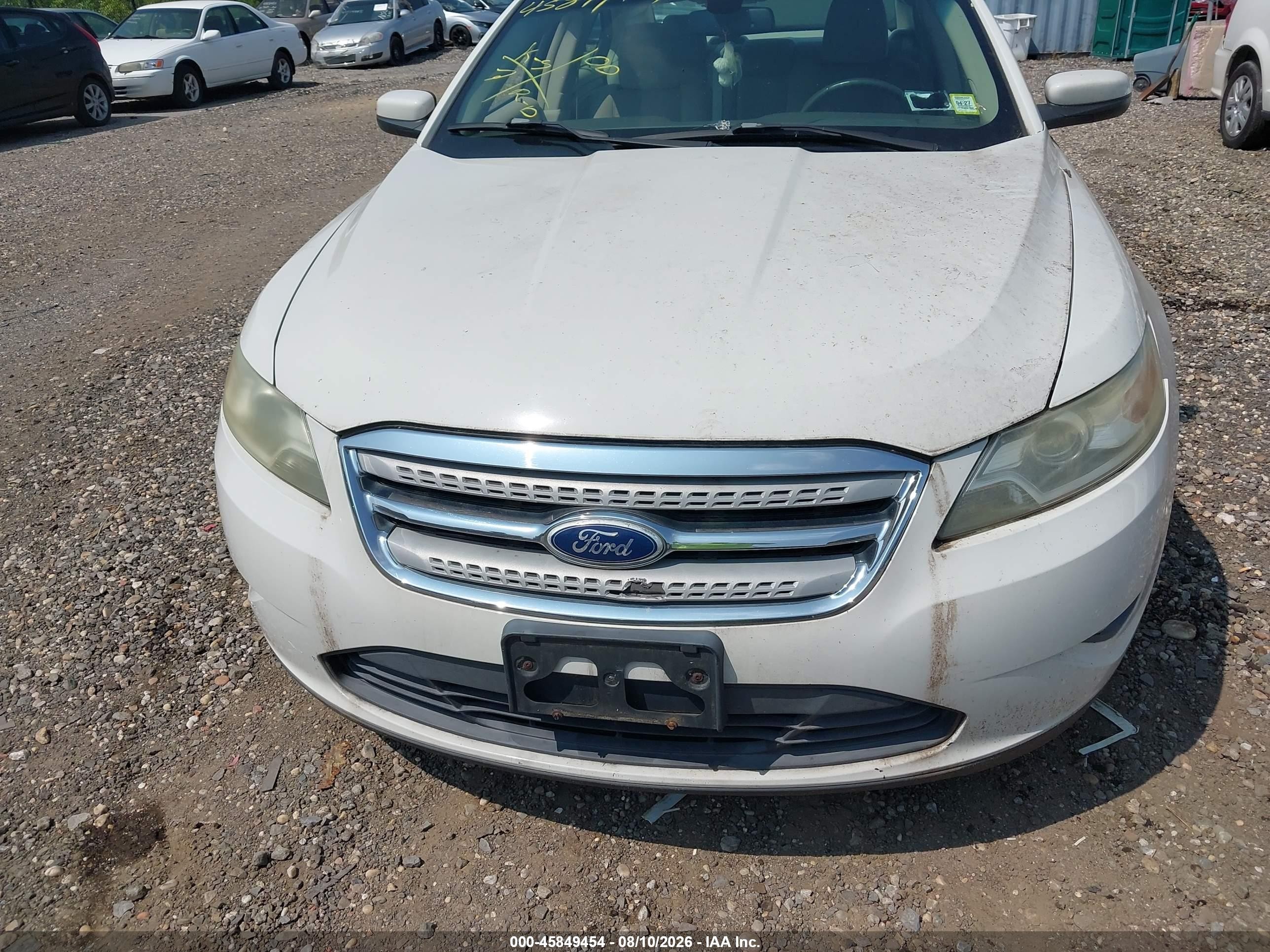 2011 Ford Taurus Sel White vin: 1FAHP2EW1BG100373