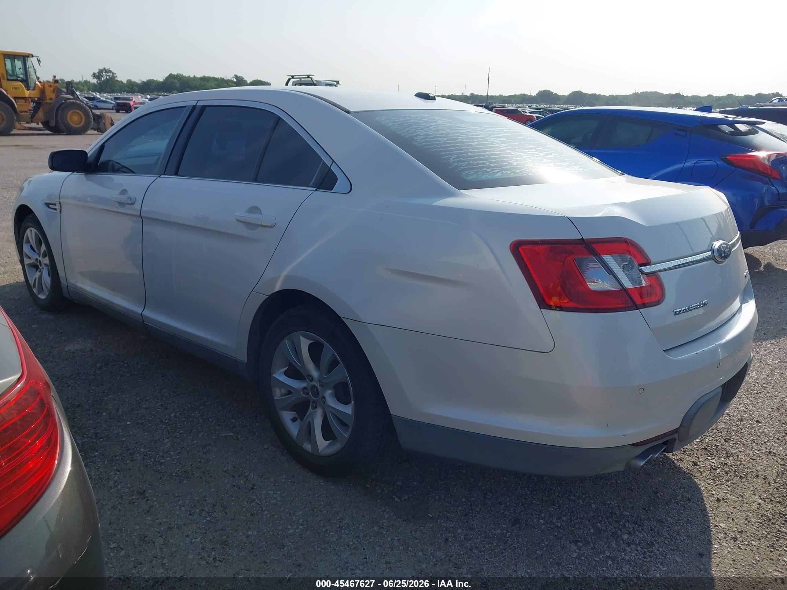 2011 Ford Taurus Sel White vin: 1FAHP2EW1BG121885
