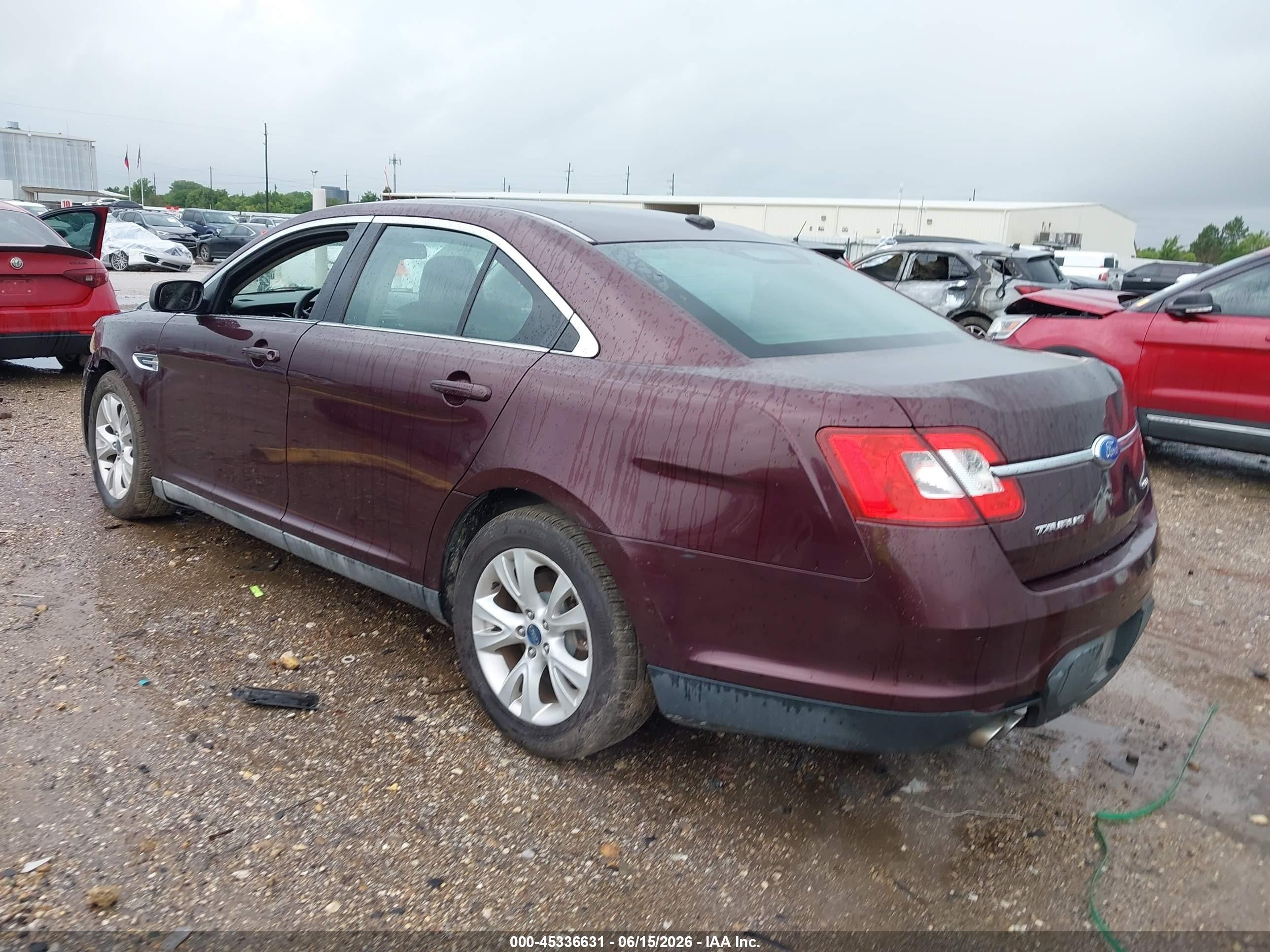 2011 Ford Taurus Sel Burgundy vin: 1FAHP2EW1BG163912