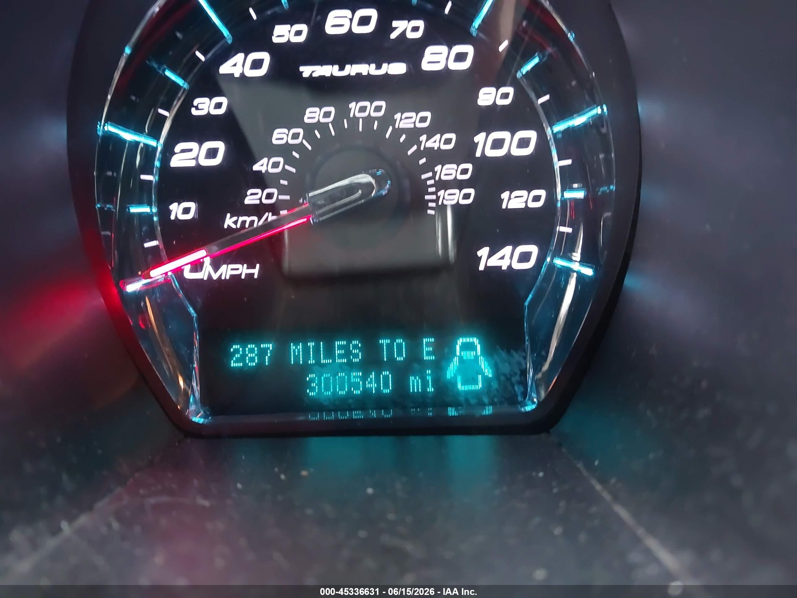 2011 Ford Taurus Sel Burgundy vin: 1FAHP2EW1BG163912