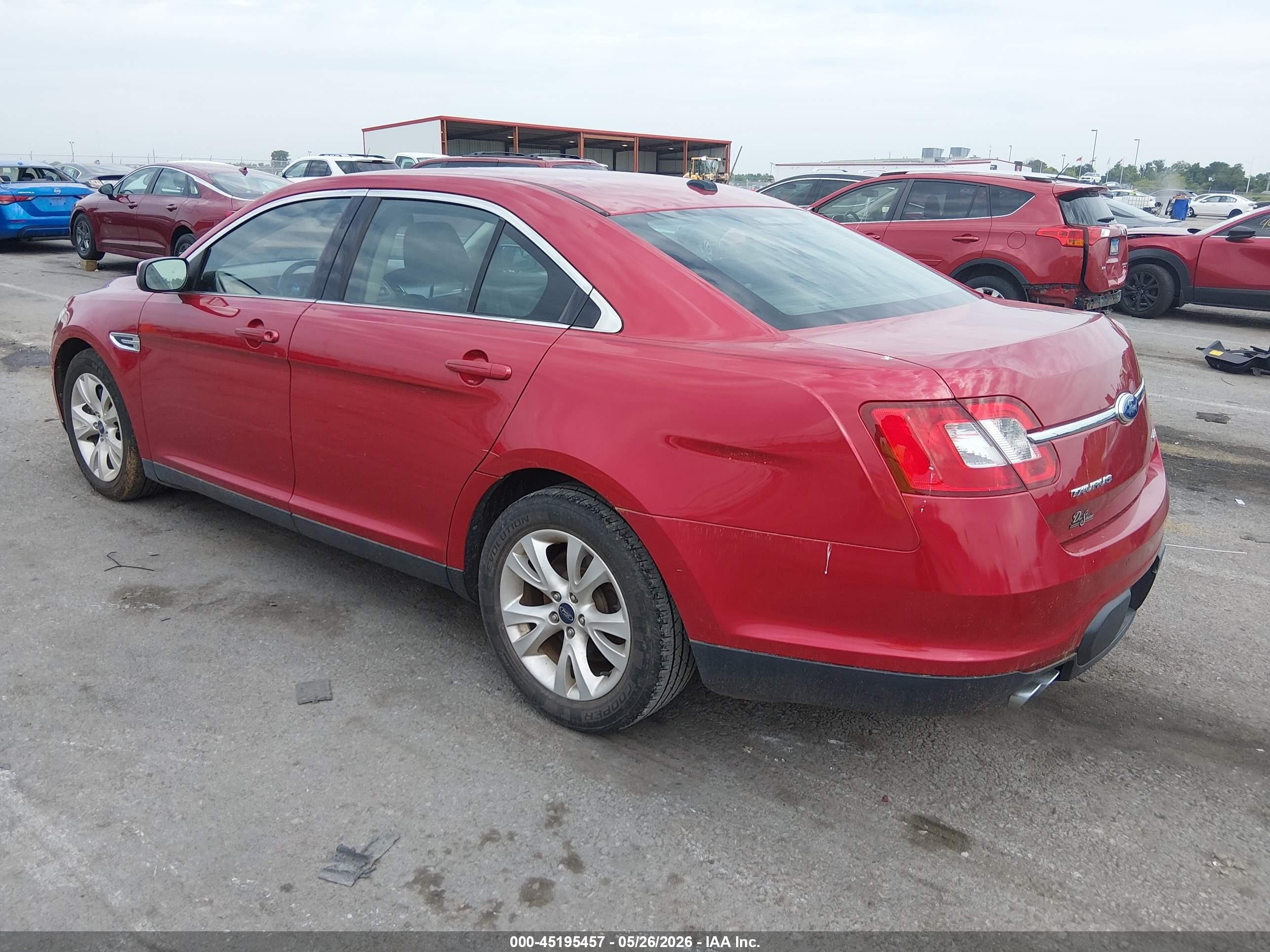 2012 Ford Taurus Sel Красный vin: 1FAHP2EW1CG138977