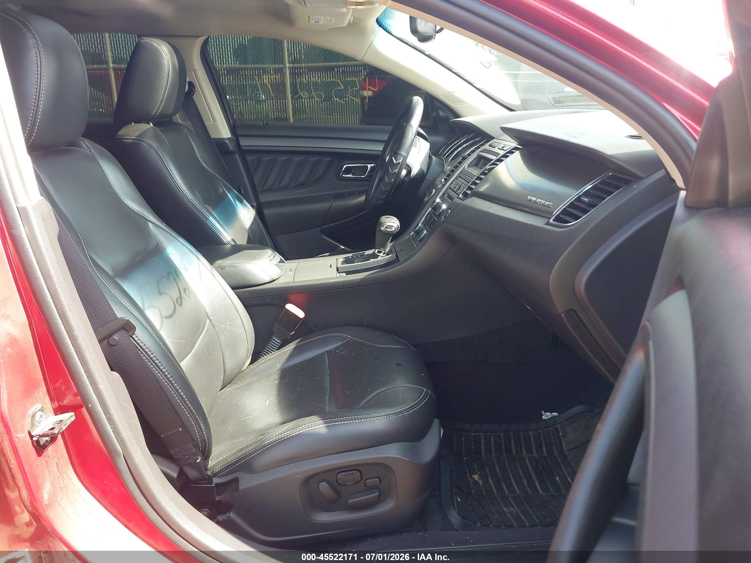 2010 Ford Taurus Sel Red vin: 1FAHP2EW2AG145935