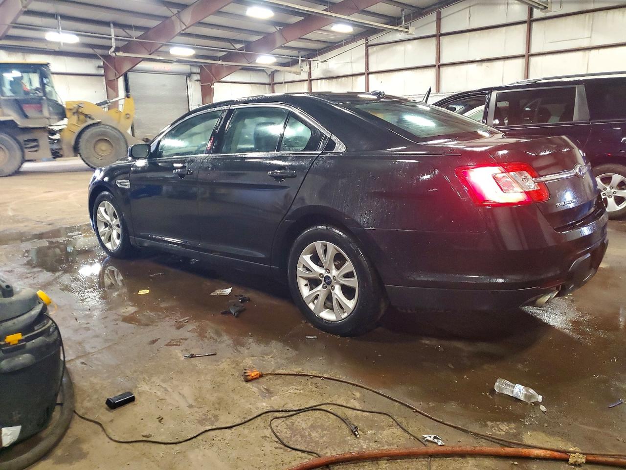 2011 Ford Taurus Sel Black vin: 1FAHP2EW2BG125590