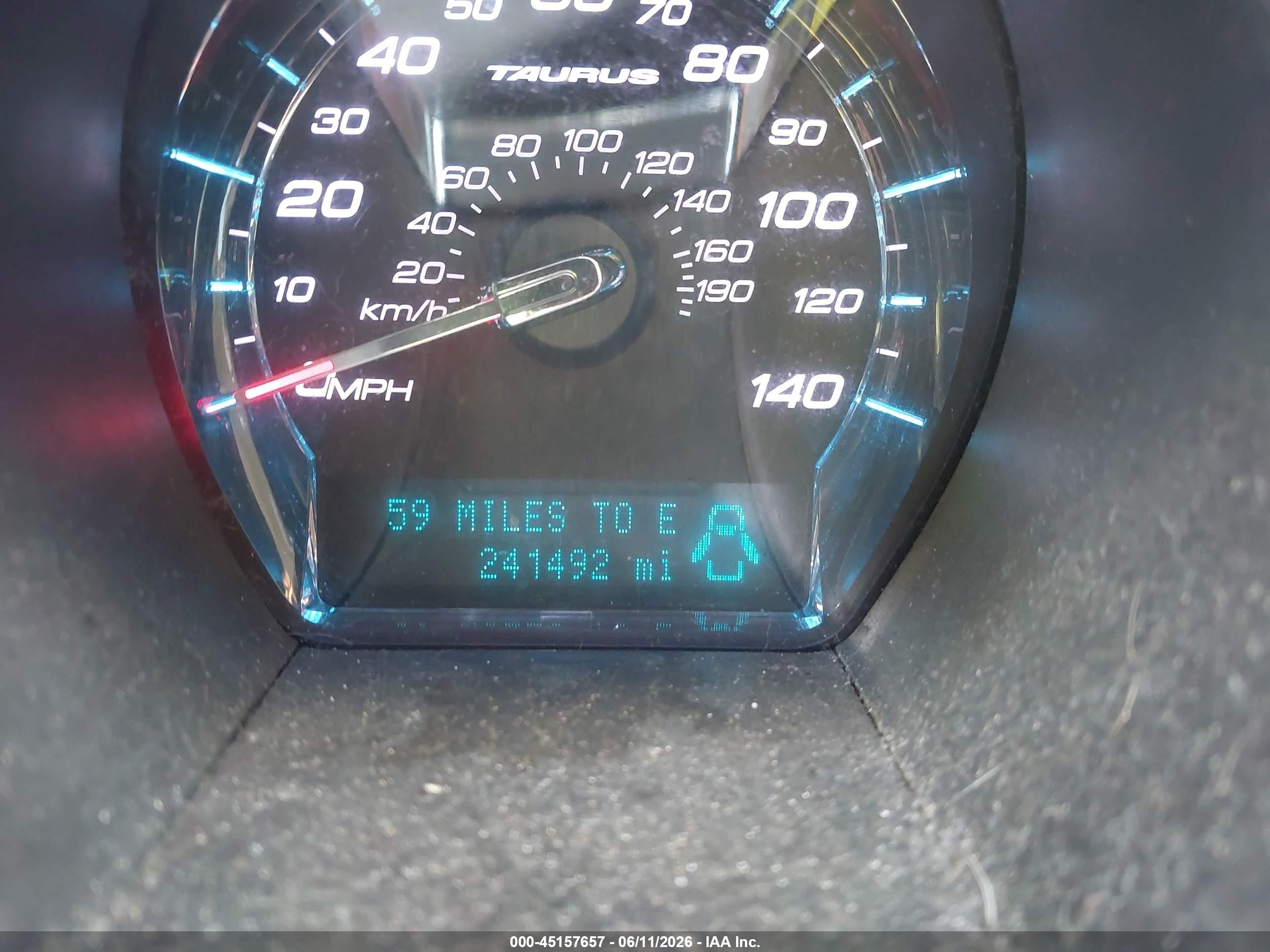 2011 Ford Taurus Sel Gold vin: 1FAHP2EW2BG125895