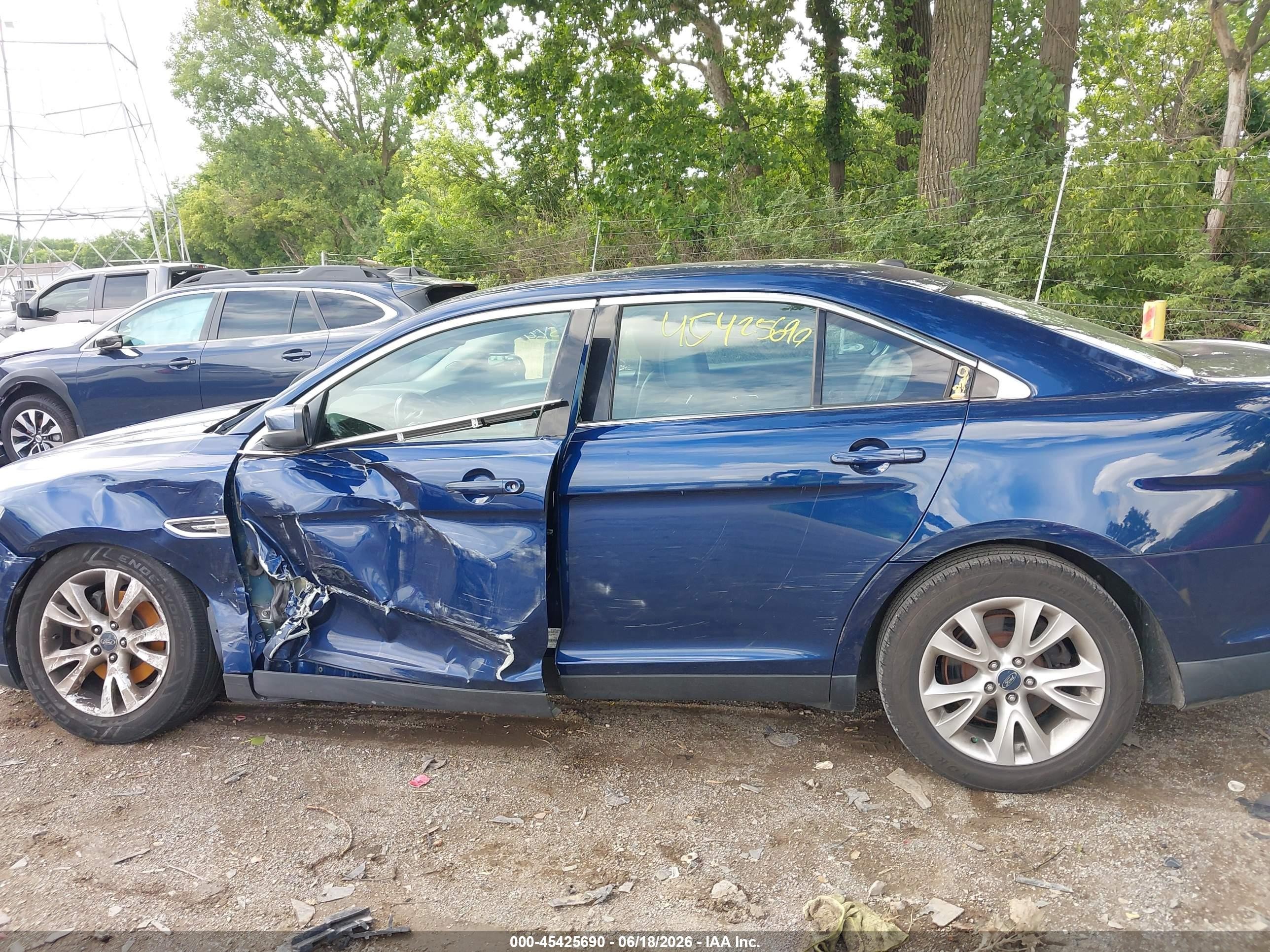 2012 Ford Taurus Sel Blue vin: 1FAHP2EW2CG117586