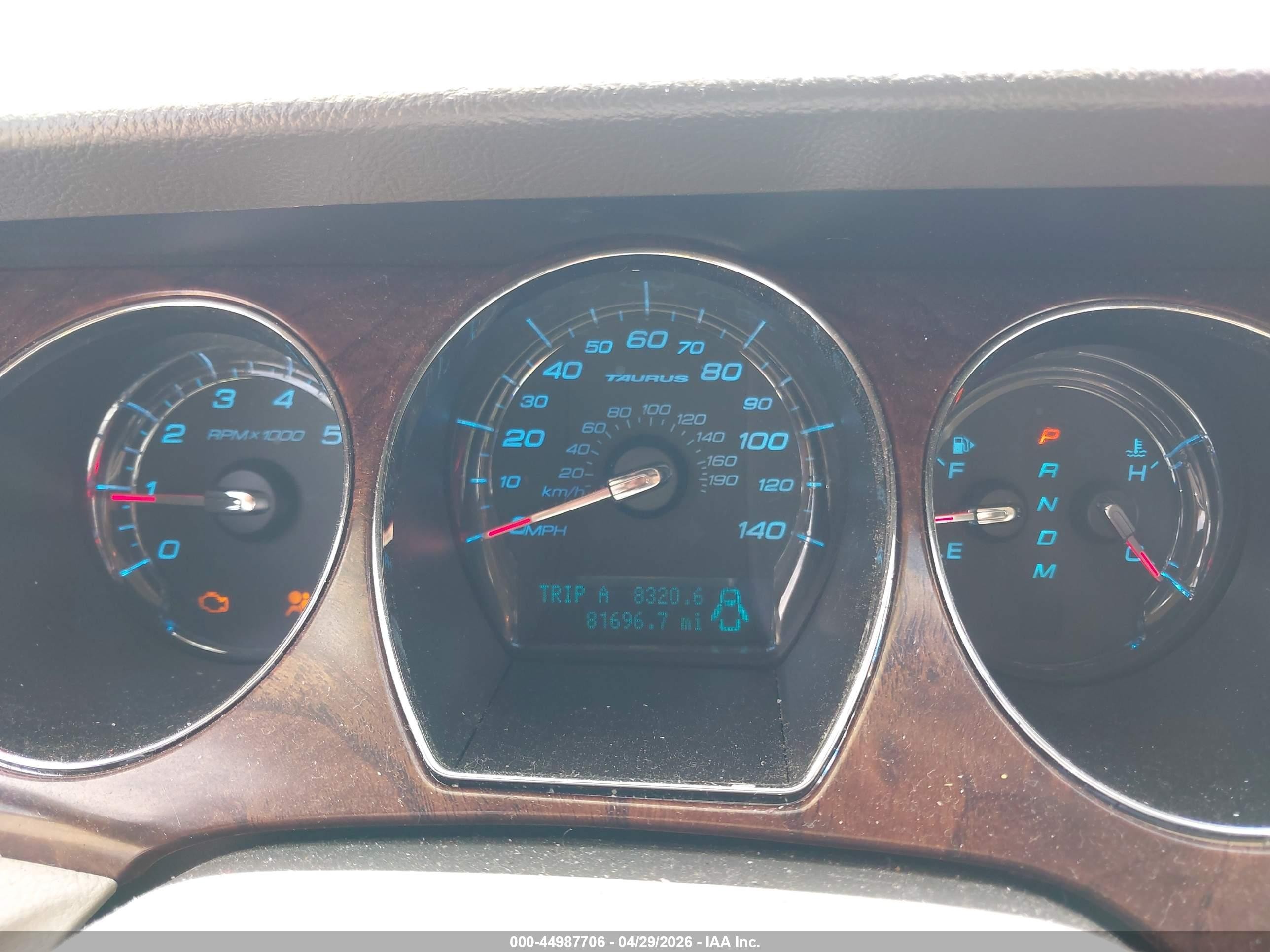 2010 Ford Taurus Sel White vin: 1FAHP2EW3AG107372