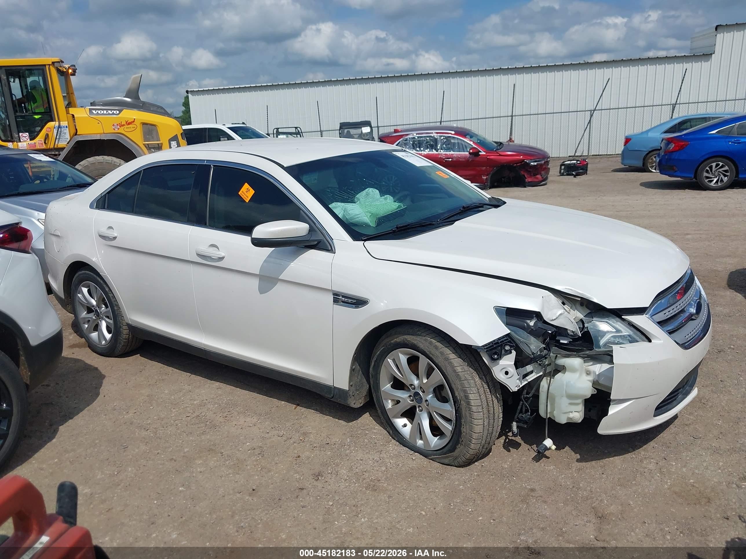 2010 Ford Taurus Sel White vin: 1FAHP2EW3AG118176