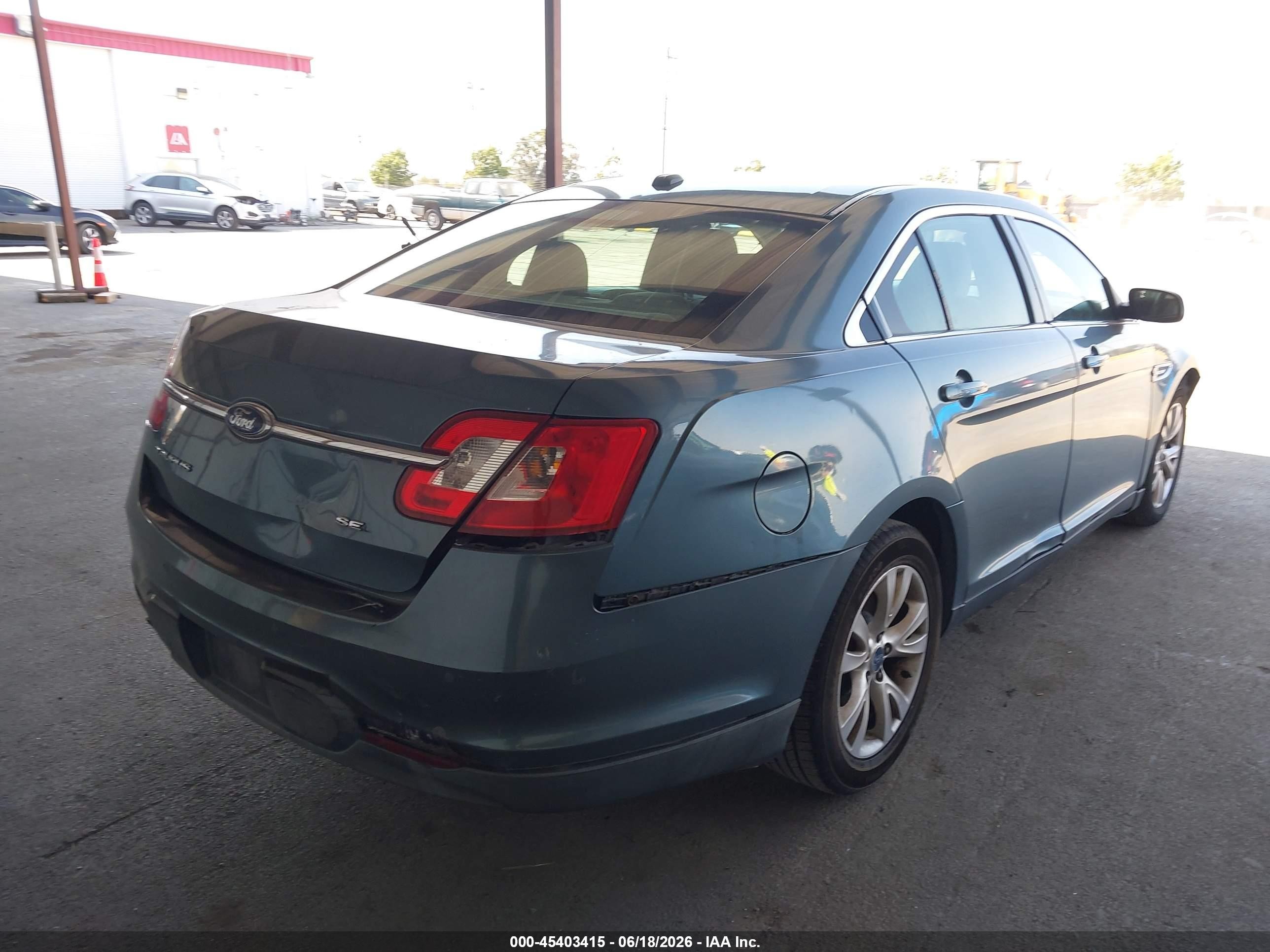 2010 Ford Taurus Sel Light Blue vin: 1FAHP2EW3AG130019