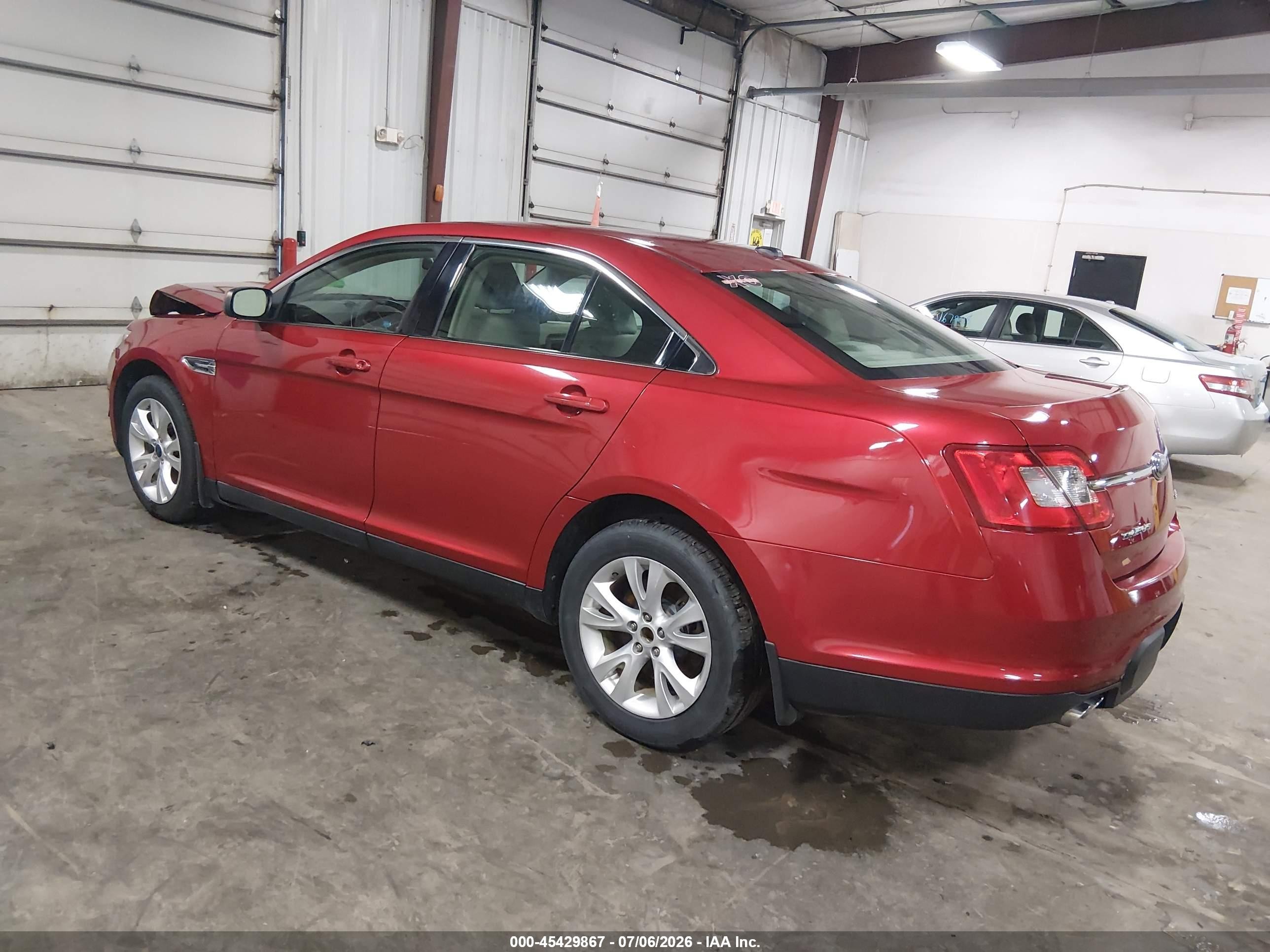 2010 Ford Taurus Sel Red vin: 1FAHP2EW3AG134779
