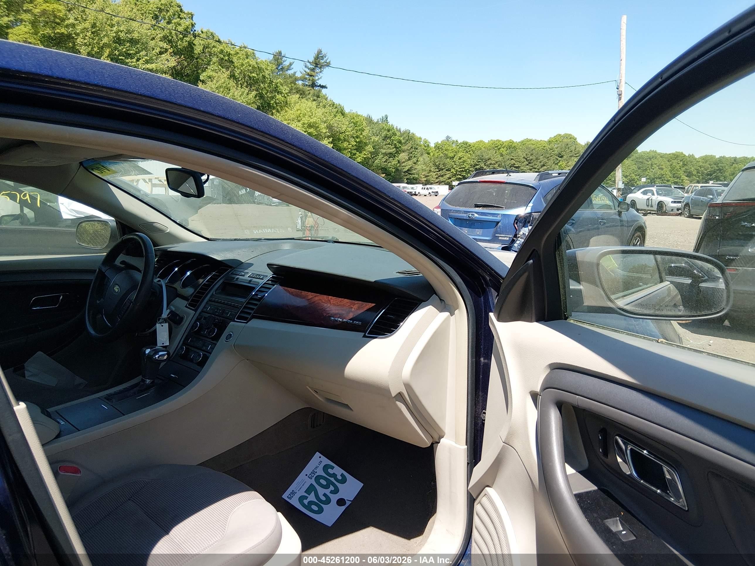 2011 Ford Taurus Sel Dark Blue vin: 1FAHP2EW3BG108510