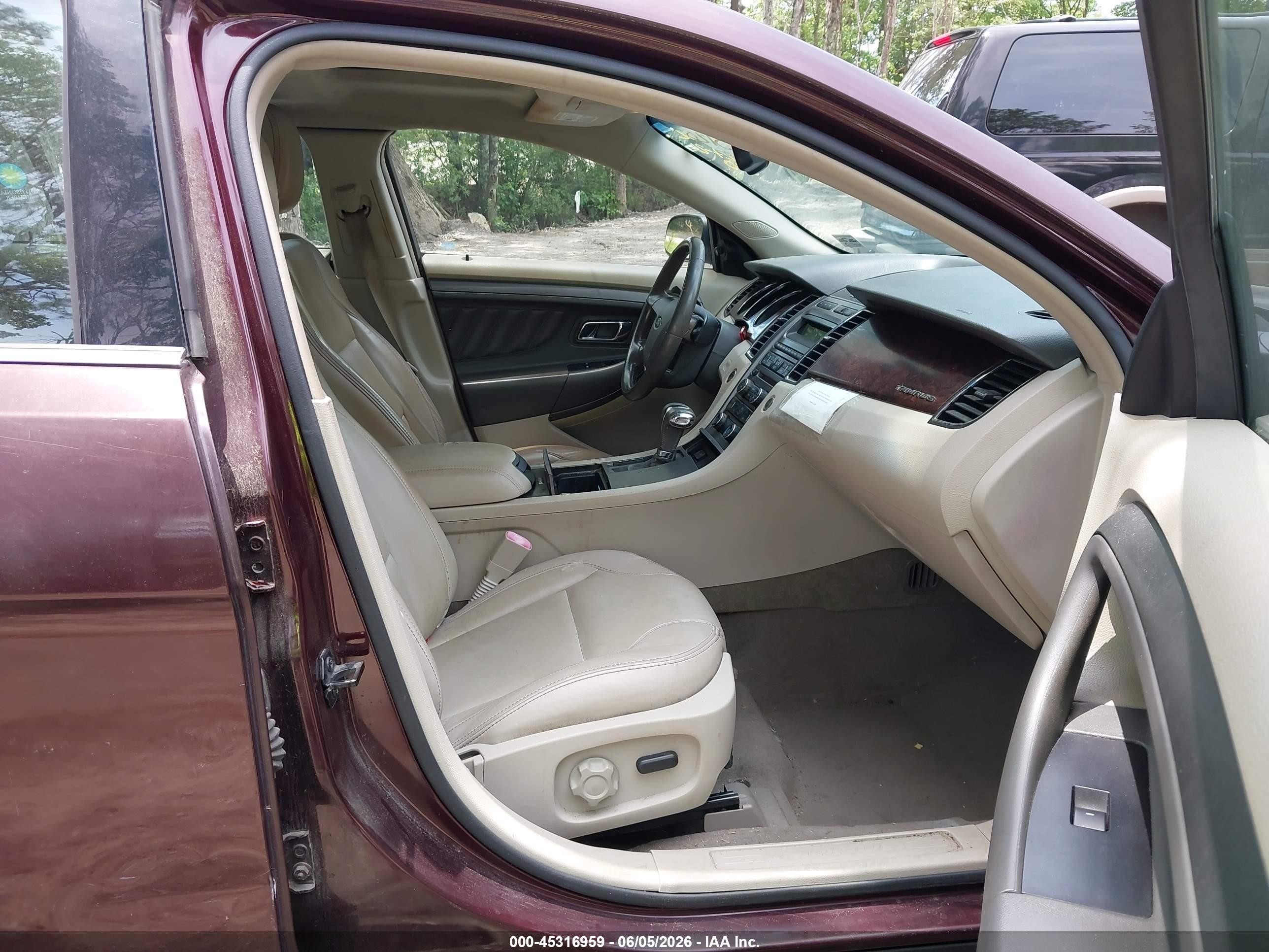 2011 Ford Taurus Sel Темно-бордовый vin: 1FAHP2EW3BG142463