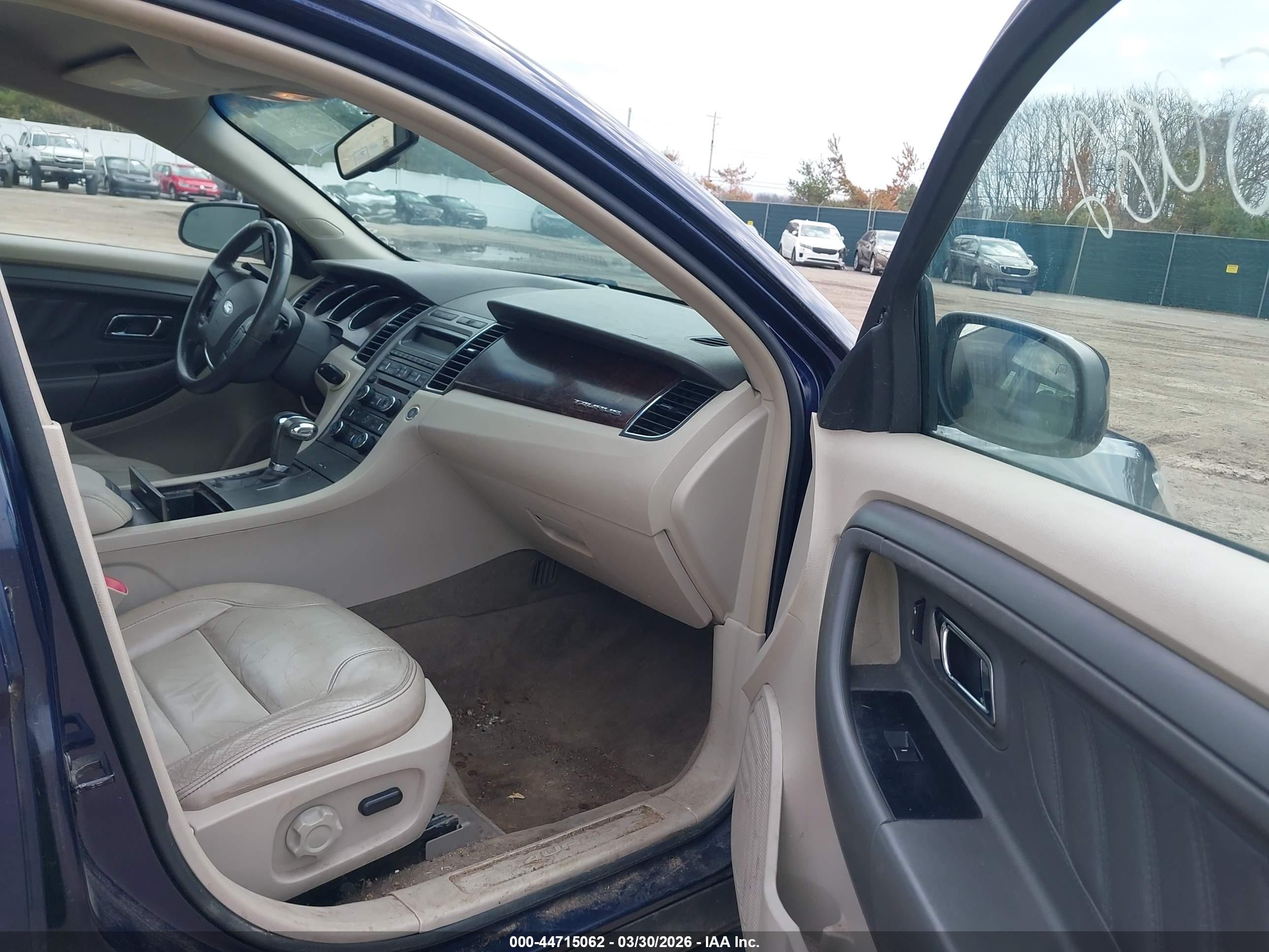 2011 Ford Taurus Sel Blue vin: 1FAHP2EW3BG156265