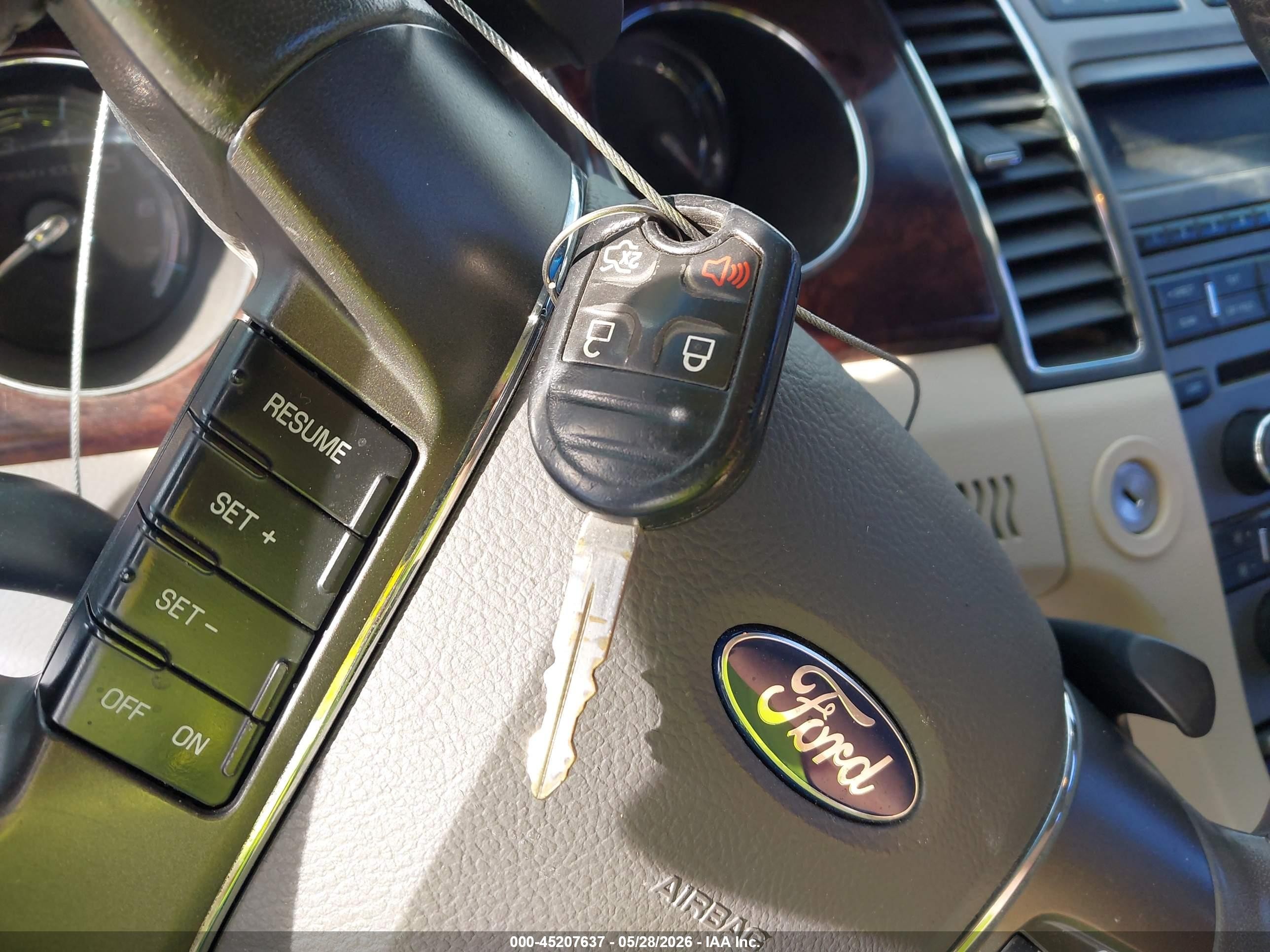 2012 Ford Taurus Sel Белый vin: 1FAHP2EW3CG130265