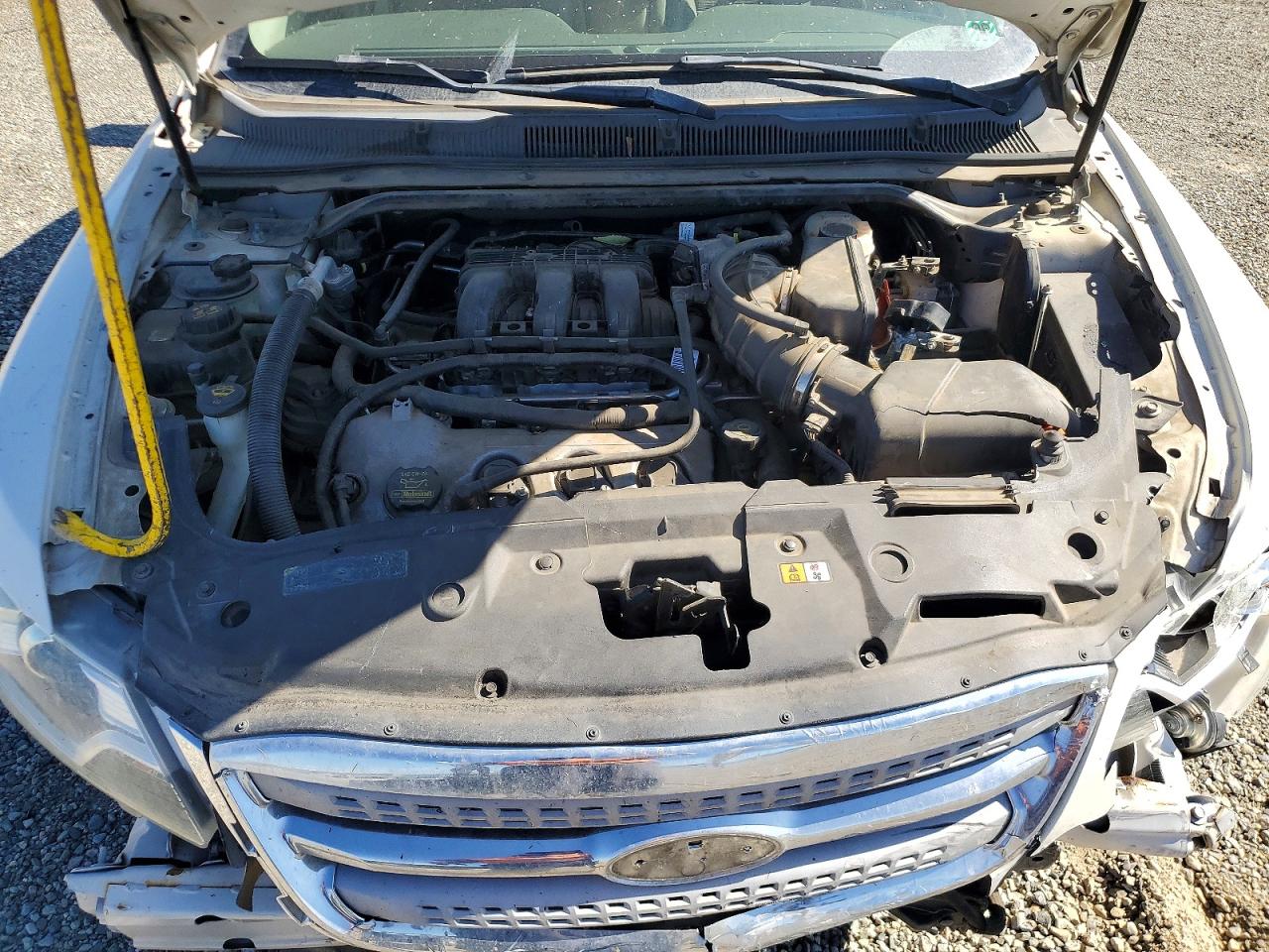 2010 Ford Taurus Sel White vin: 1FAHP2EW4AG107977
