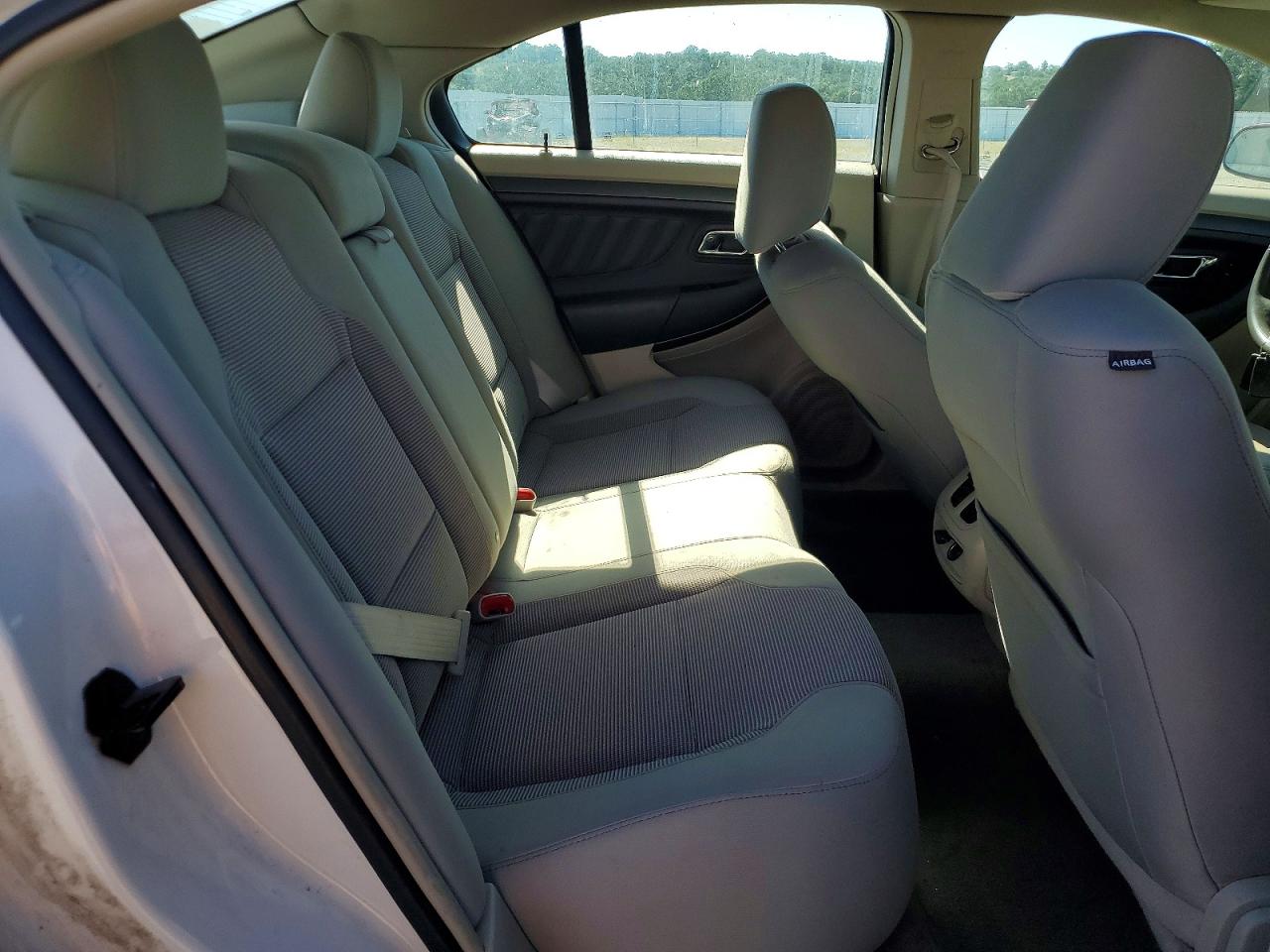2010 Ford Taurus Sel White vin: 1FAHP2EW4AG107977