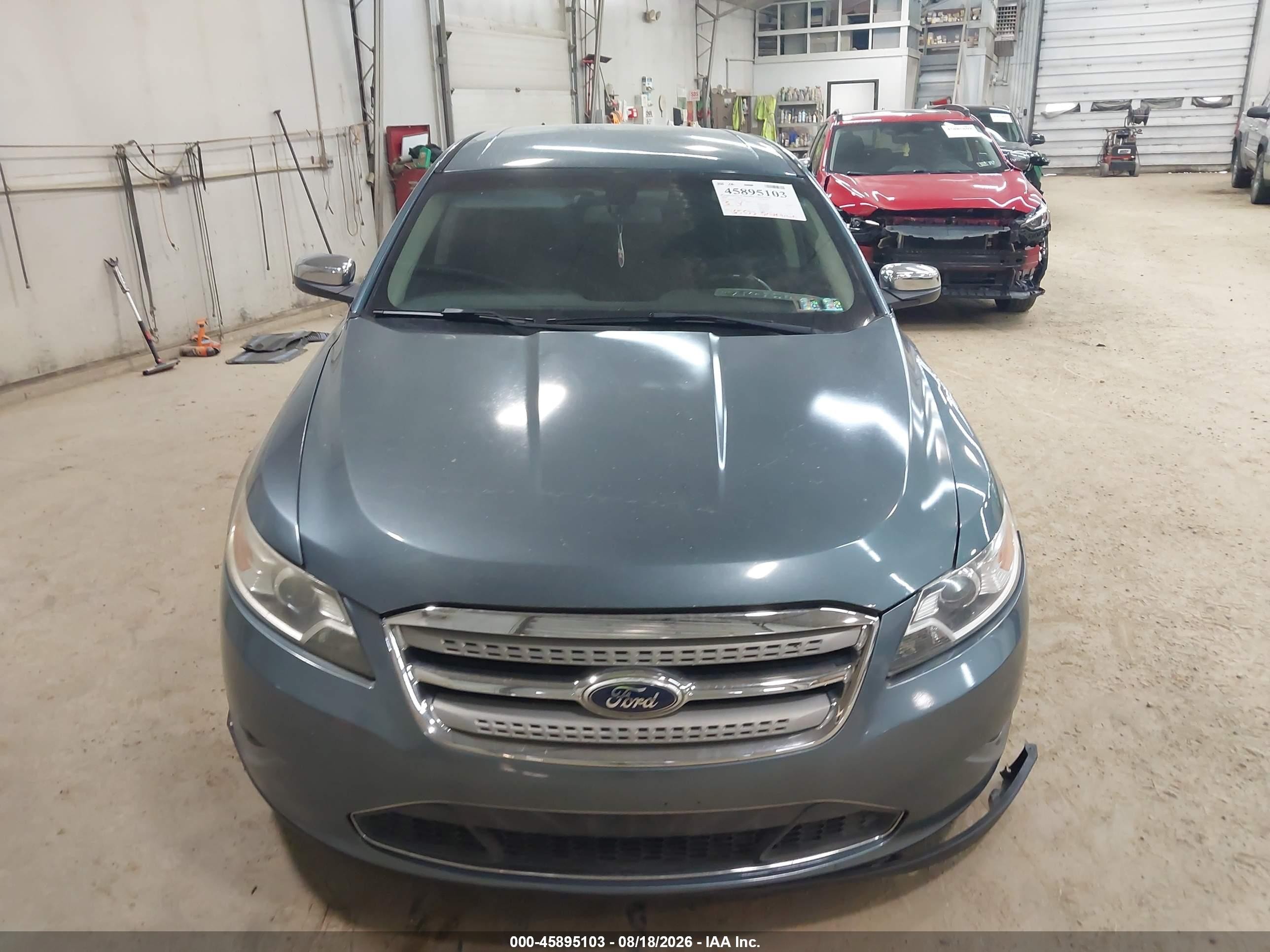 2010 Ford Taurus Sel Серый vin: 1FAHP2EW4AG111298
