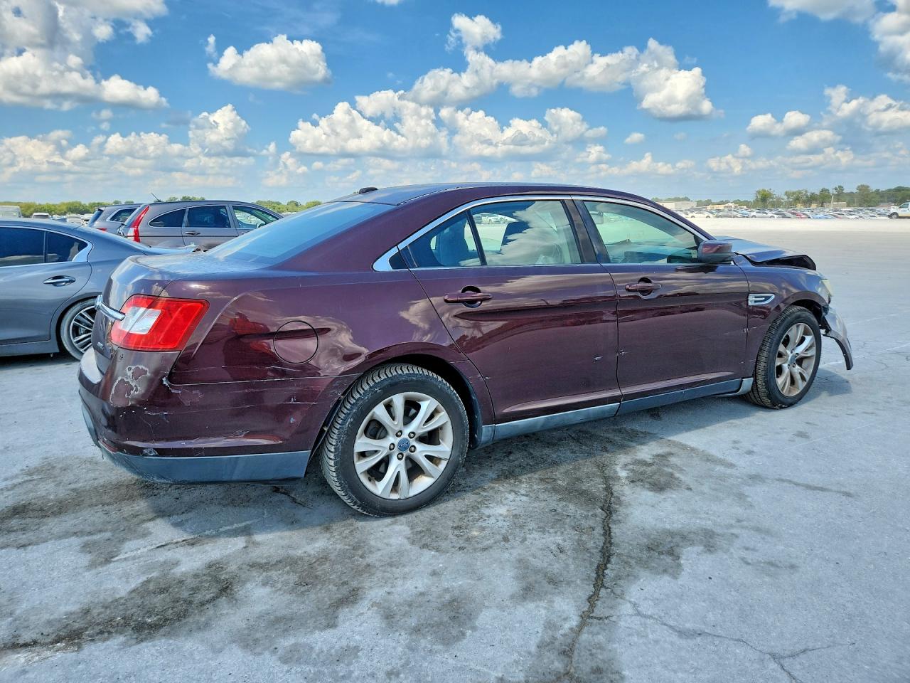 2010 Ford Taurus Sel Бордовый vin: 1FAHP2EW4AG139456