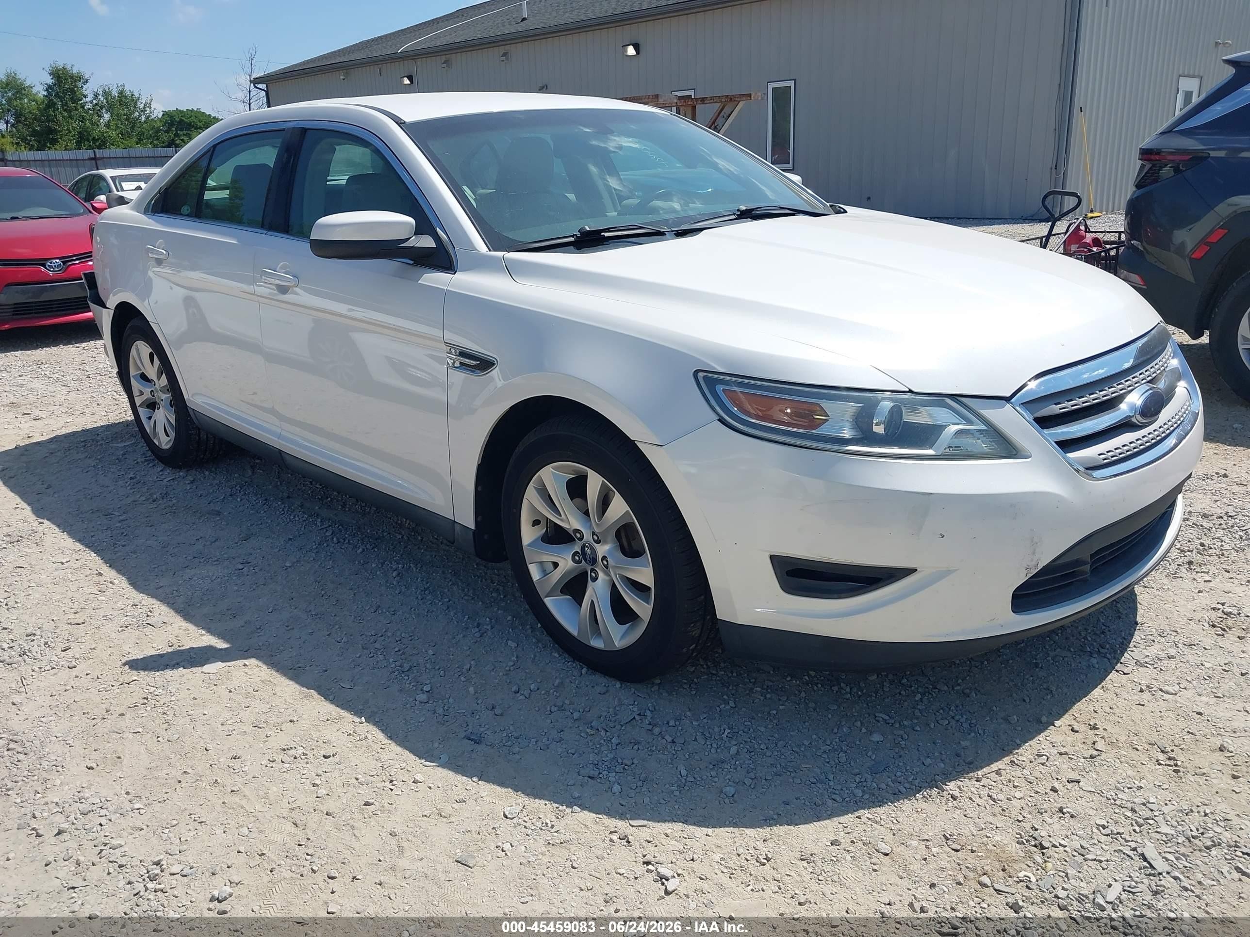 2010 Ford Taurus Sel White vin: 1FAHP2EW4AG140607