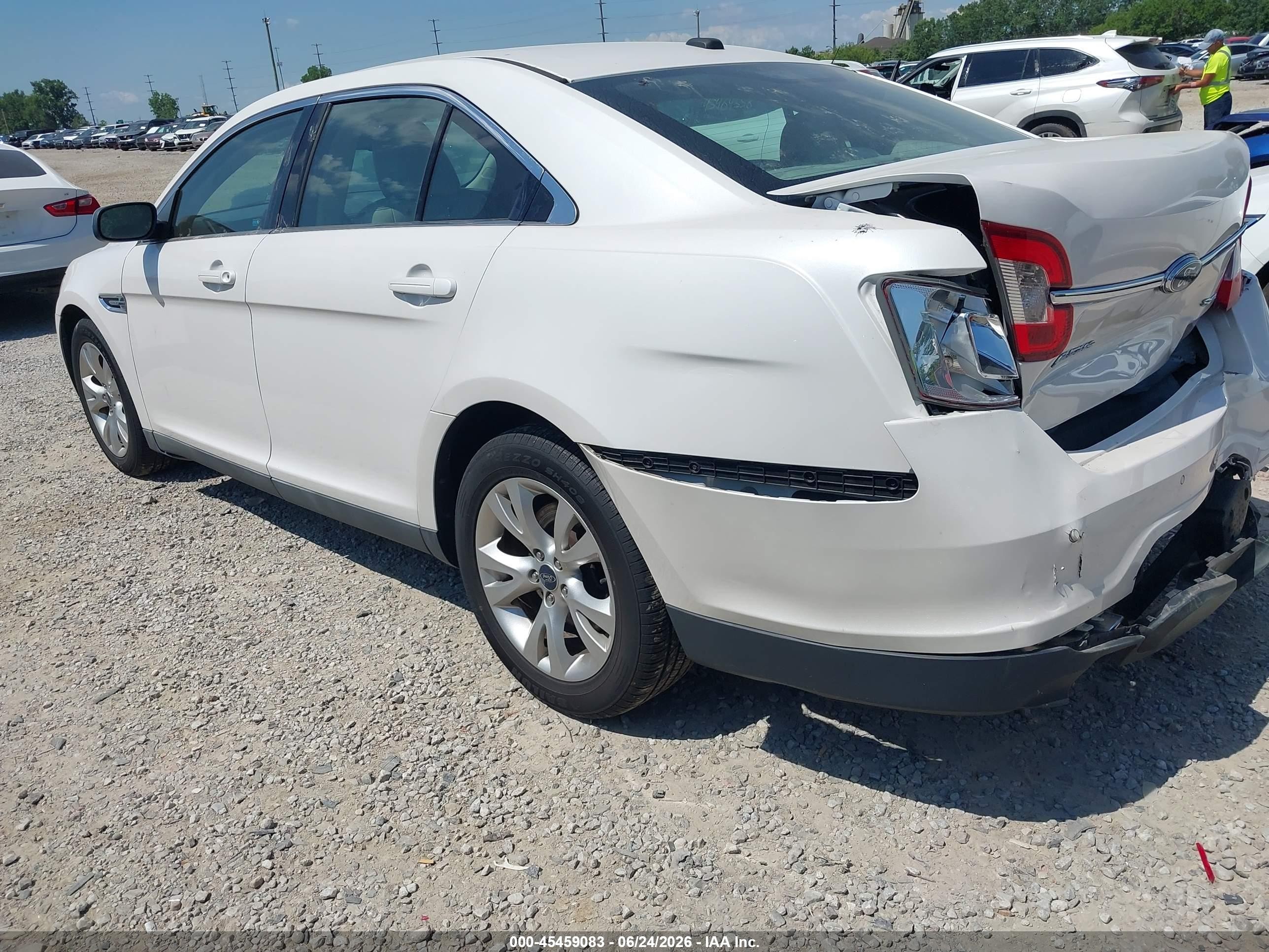 2010 Ford Taurus Sel White vin: 1FAHP2EW4AG140607
