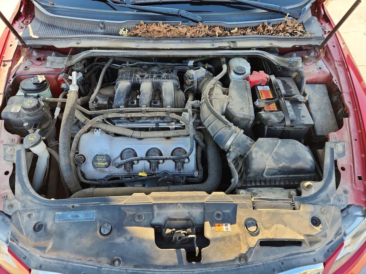 2011 Ford Taurus Sel Burgundy vin: 1FAHP2EW4BG136204