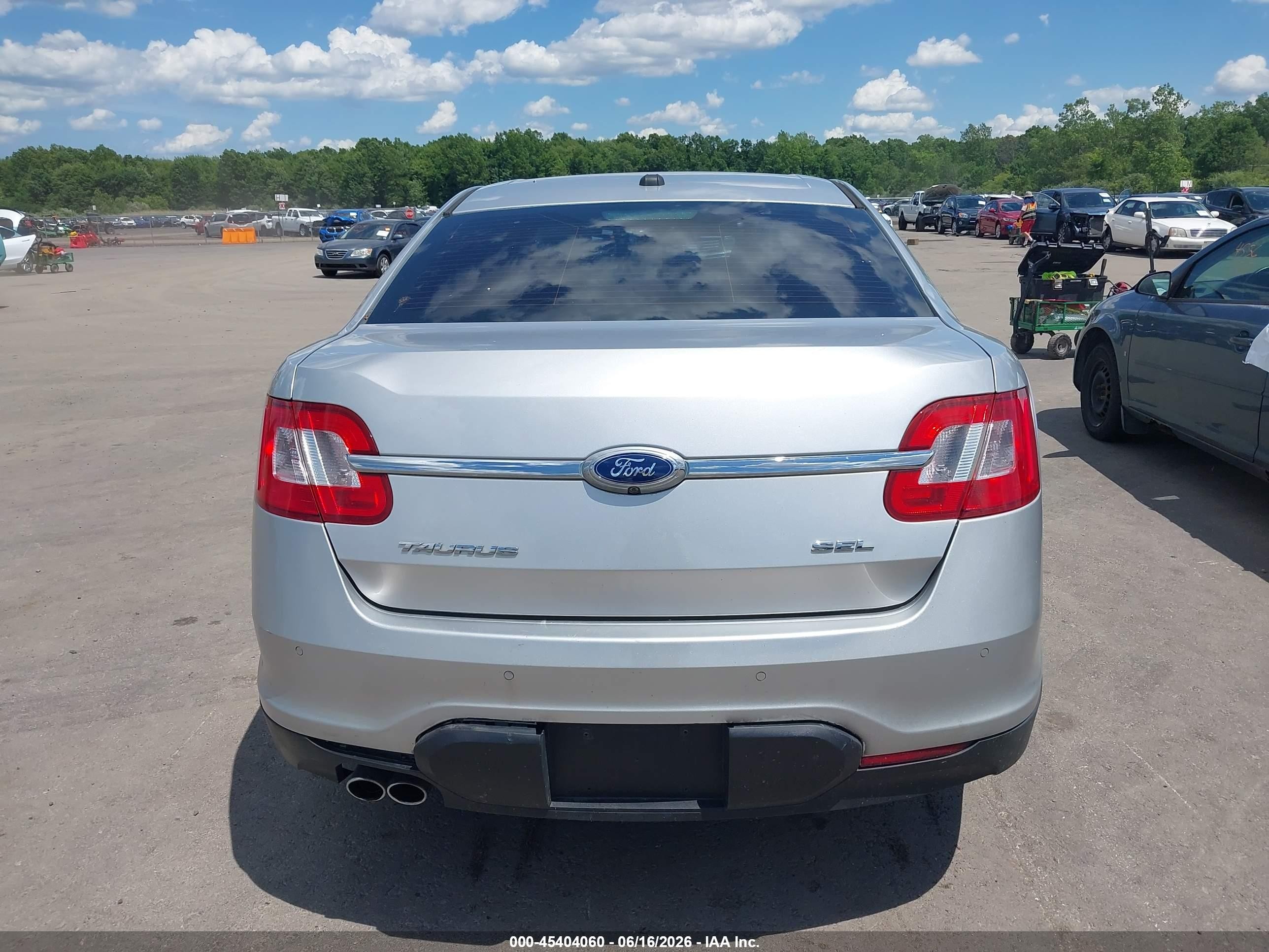 2011 Ford Taurus Sel Silver vin: 1FAHP2EW4BG171504