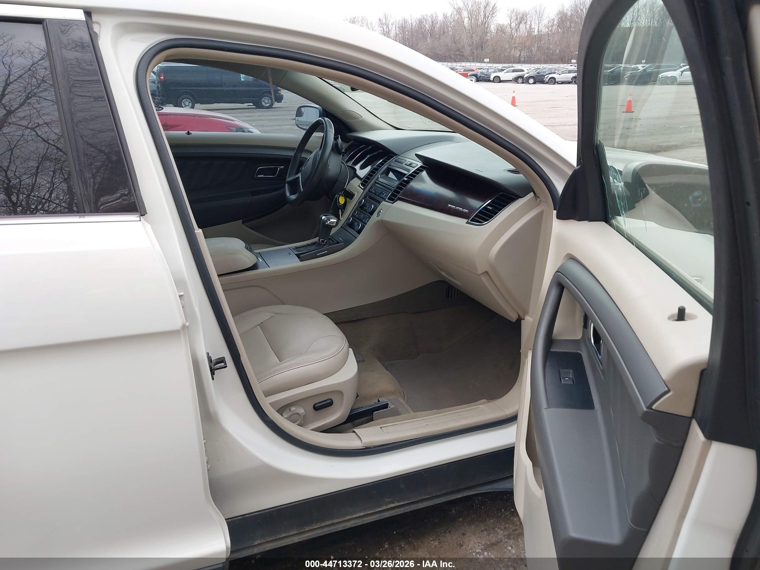 2012 Ford Taurus Sel White vin: 1FAHP2EW4CG110283