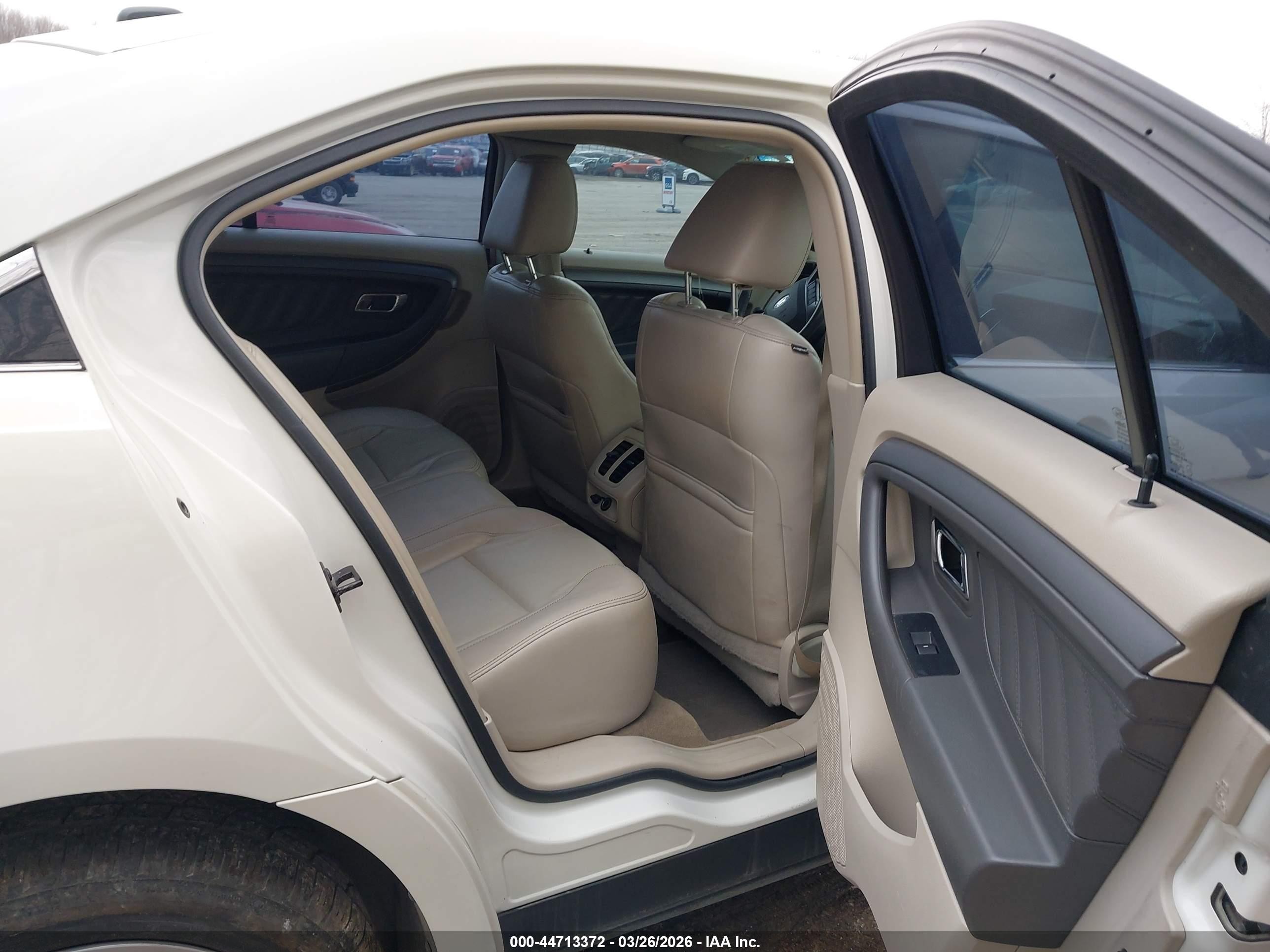 2012 Ford Taurus Sel White vin: 1FAHP2EW4CG110283