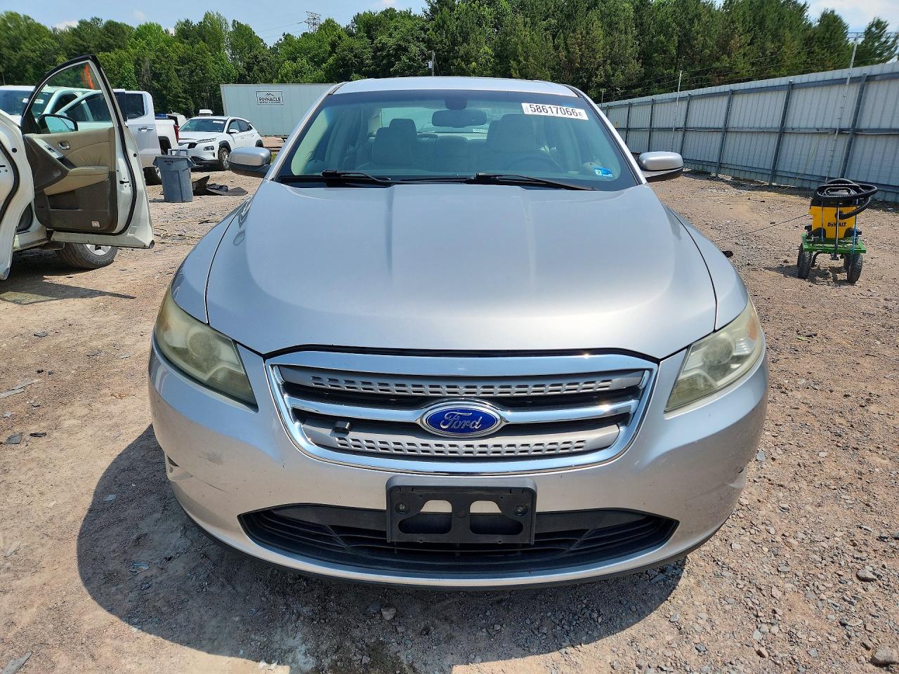 2012 Ford Taurus Sel Серебряный vin: 1FAHP2EW4CG126290