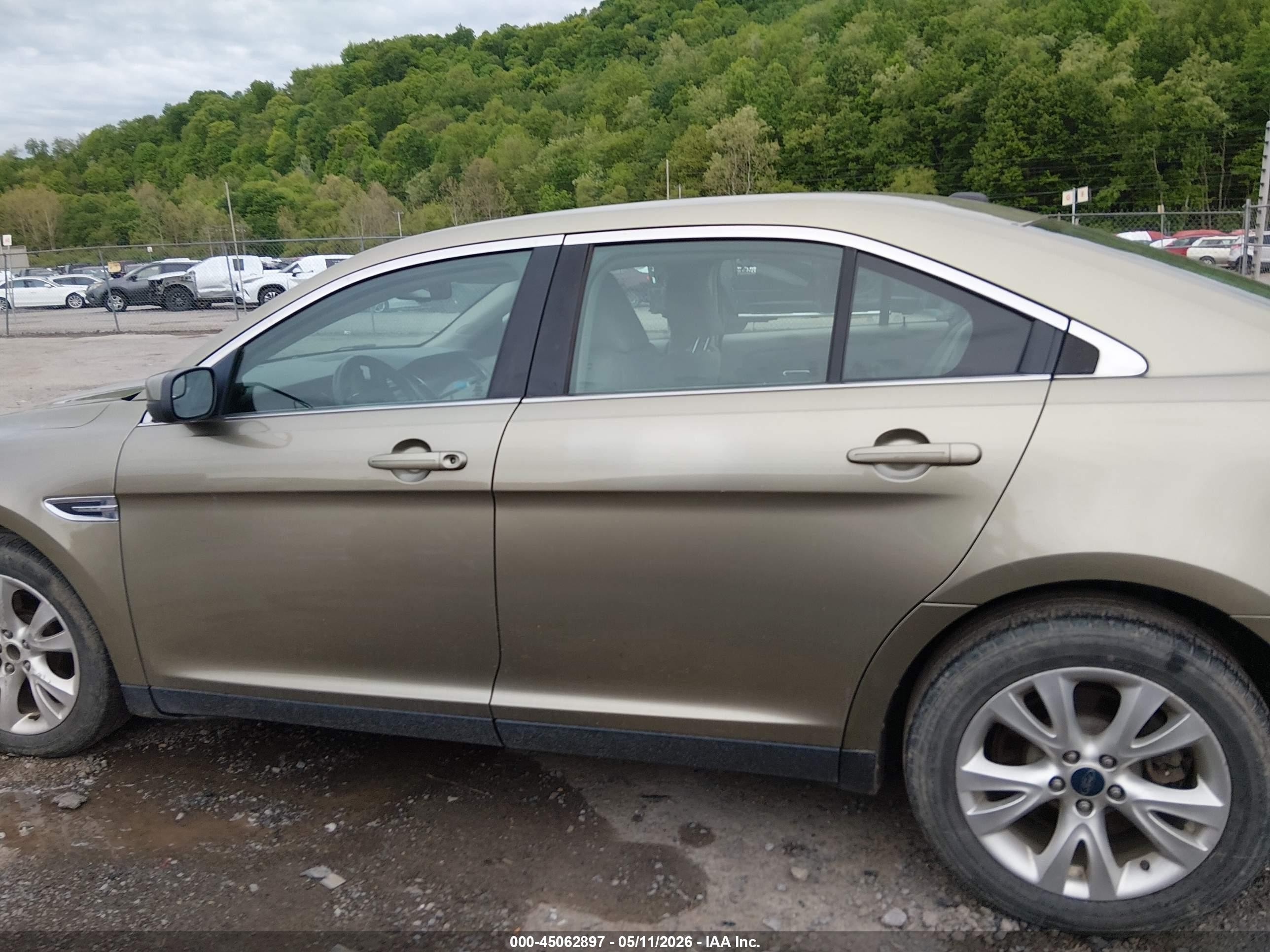 2012 Ford Taurus Sel Green vin: 1FAHP2EW4CG137807