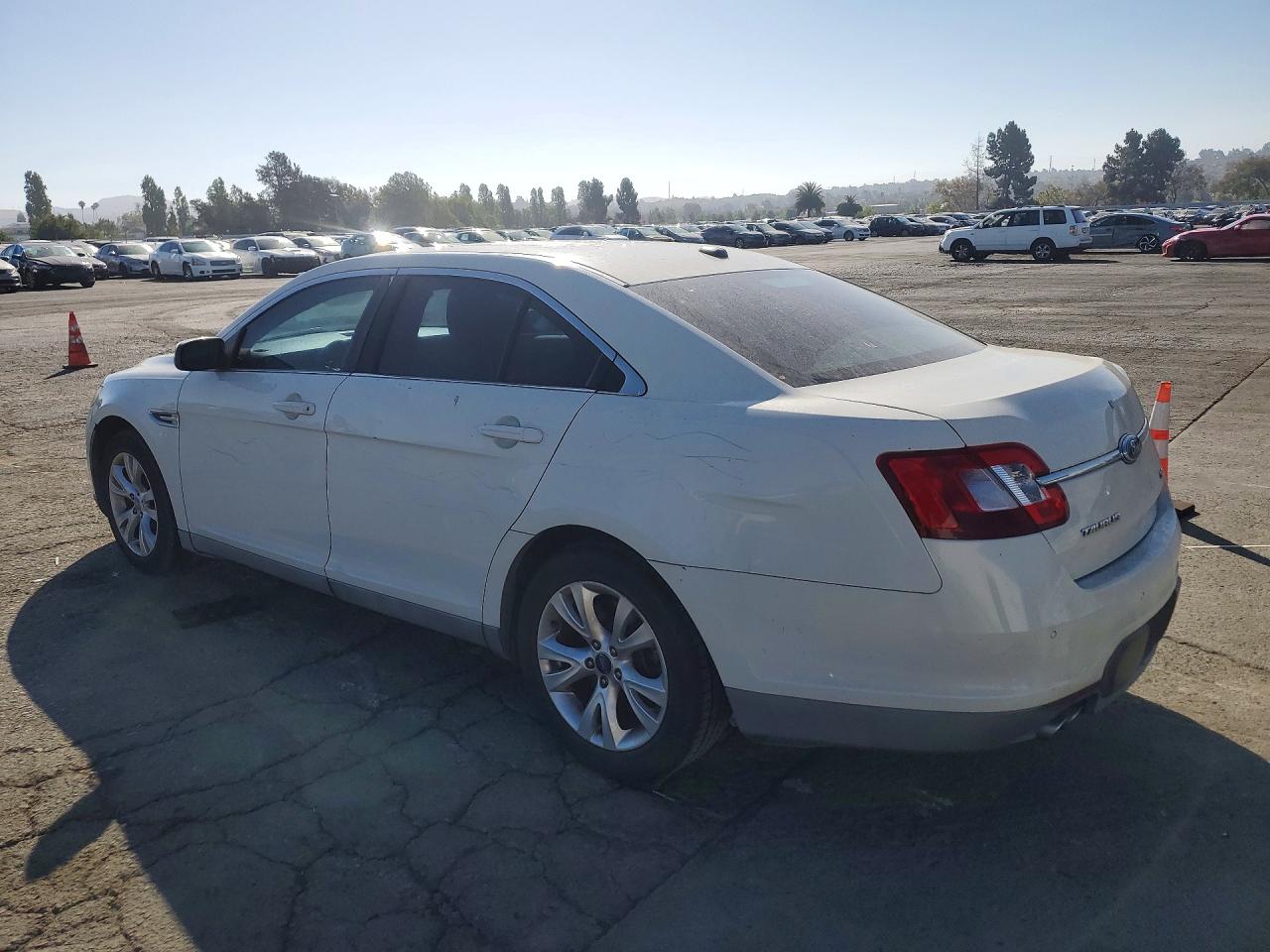 2010 Ford Taurus Sel White vin: 1FAHP2EW5AG158260