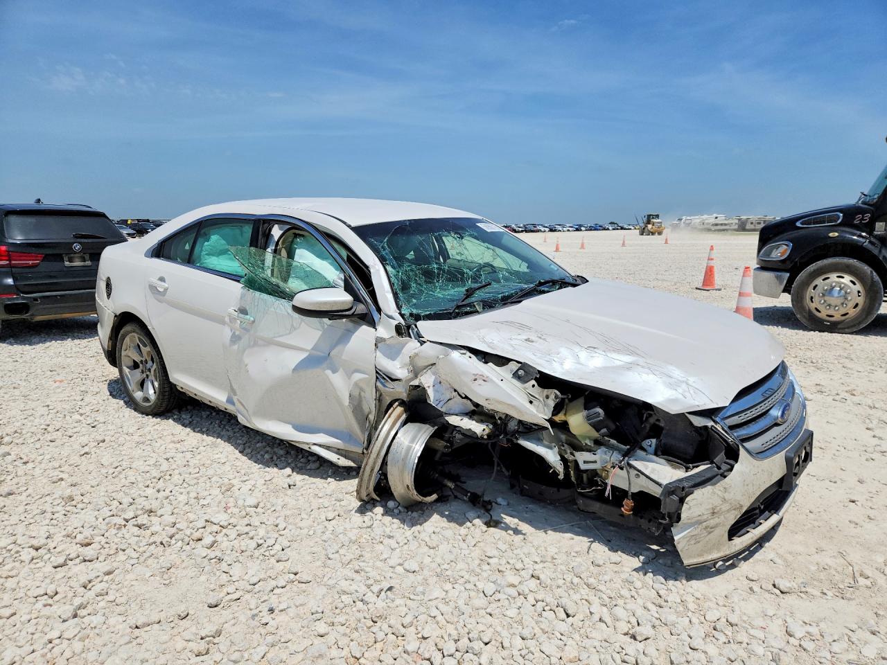 2011 Ford Taurus Sel White vin: 1FAHP2EW5BG155313