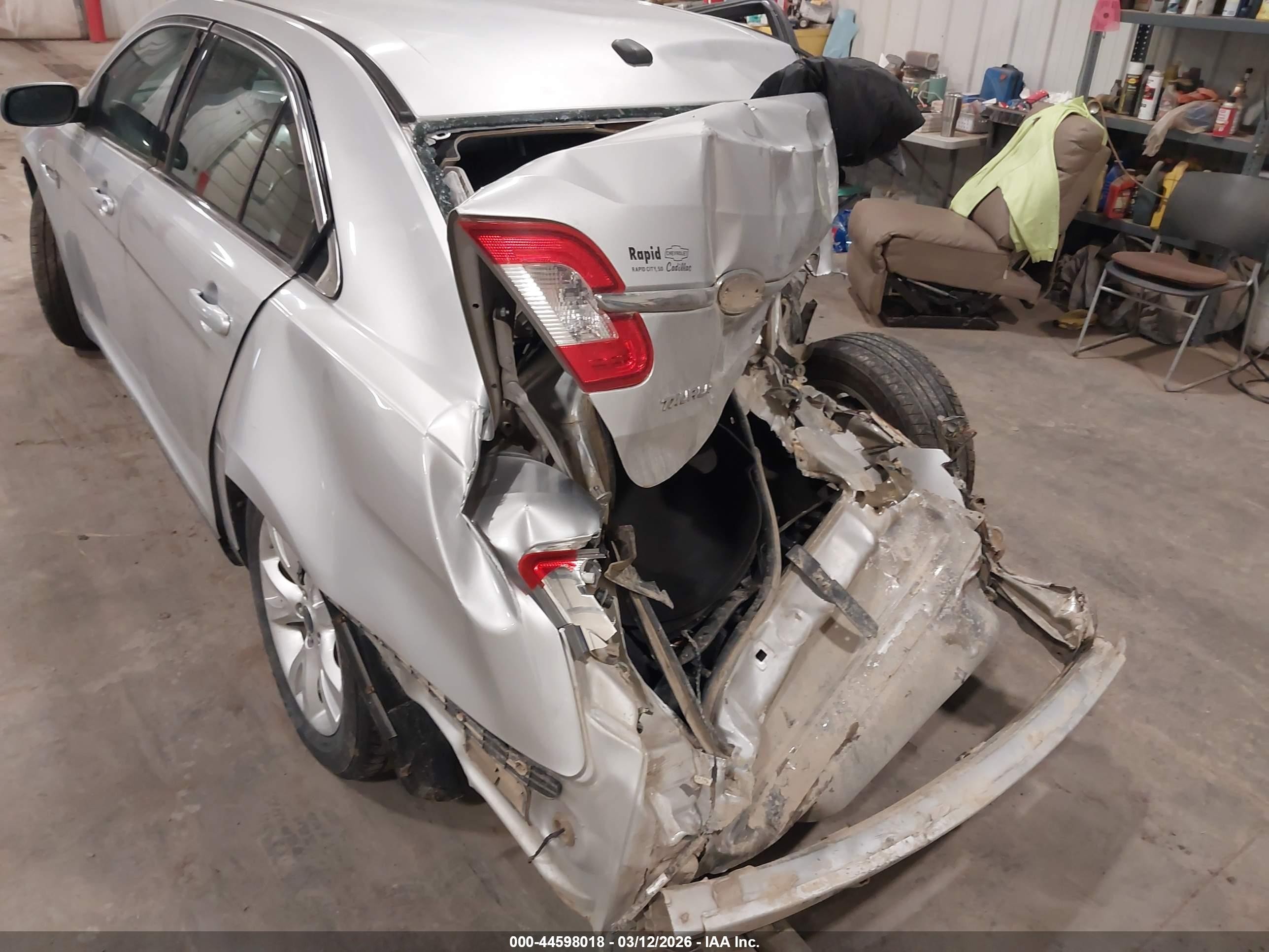 2010 Ford Taurus Sel Silver vin: 1FAHP2EW6AG105227