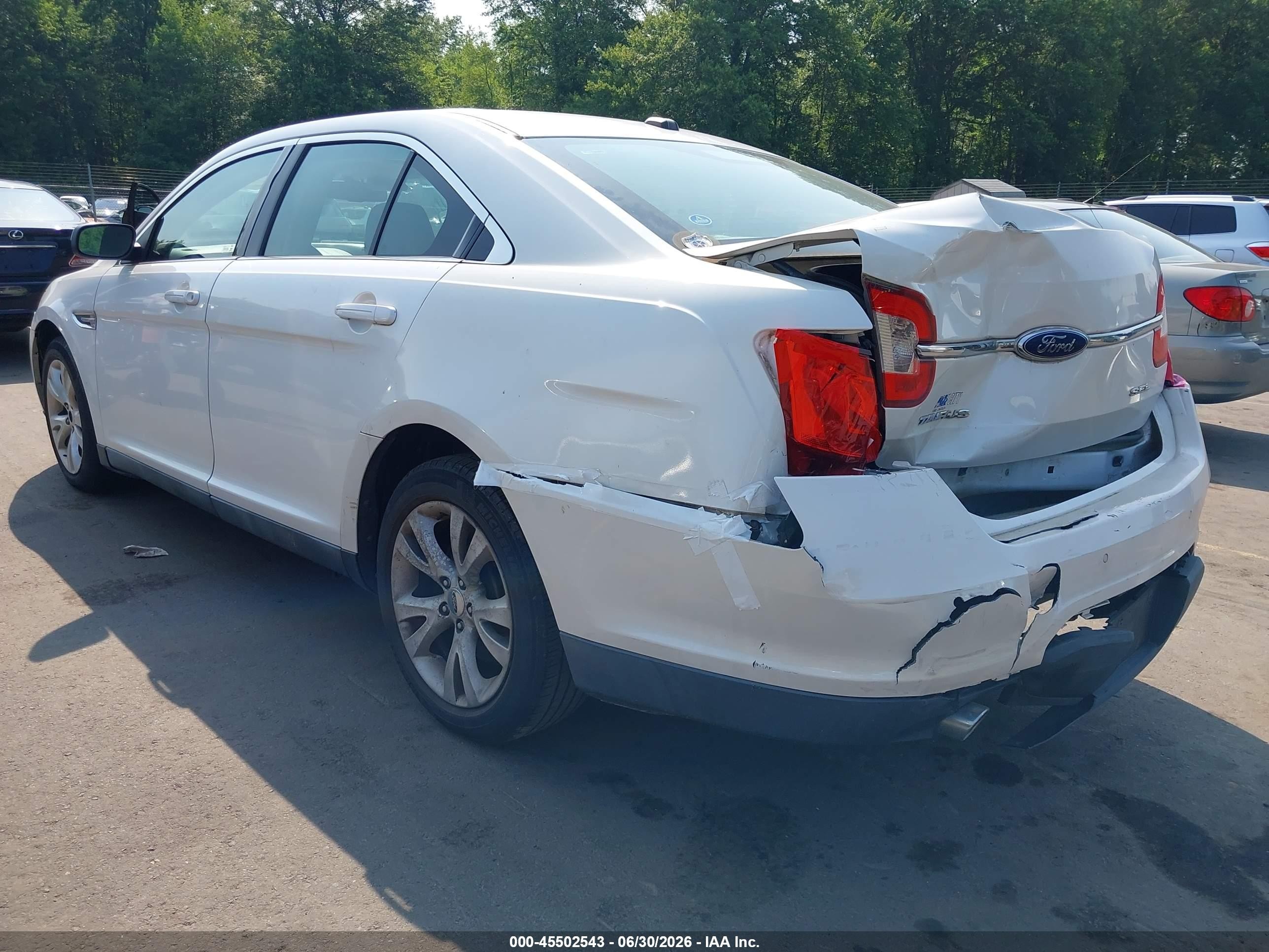 2010 Ford Taurus Sel White vin: 1FAHP2EW6AG144223