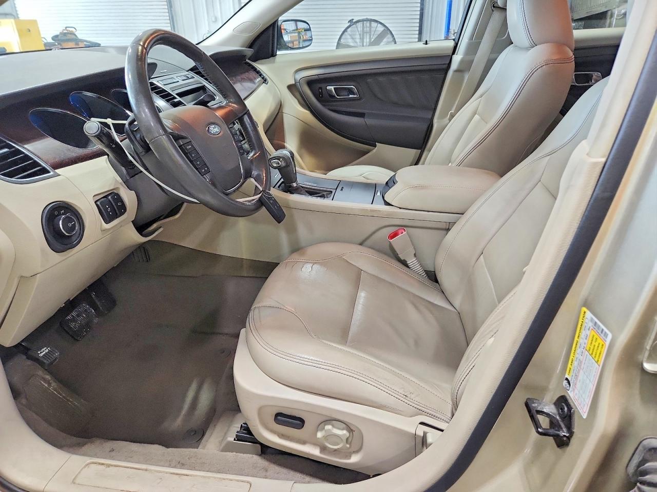 2010 Ford Taurus Sel Gold vin: 1FAHP2EW6AG153584