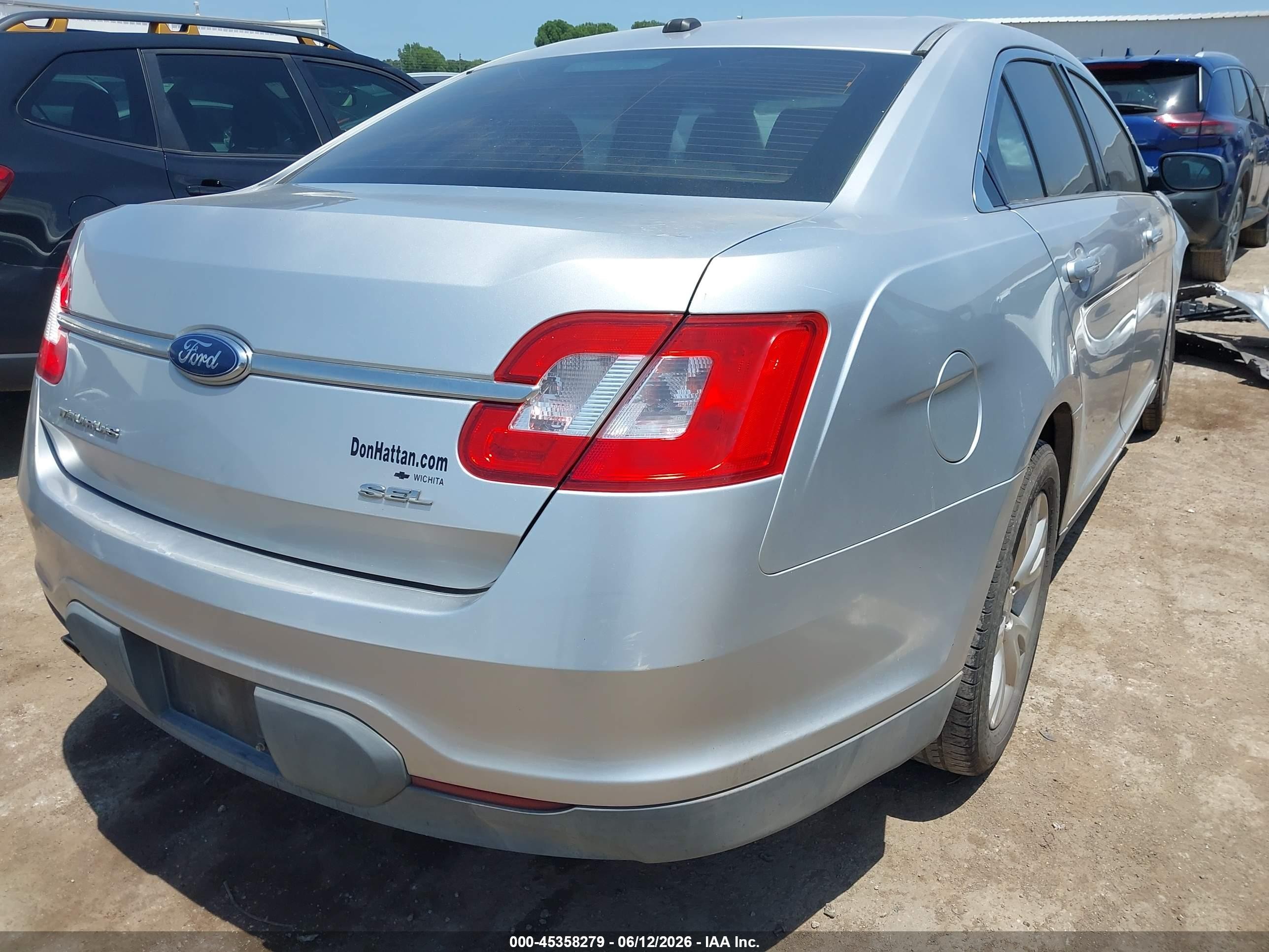 2010 Ford Taurus Sel Серебряный vin: 1FAHP2EW6AG165556