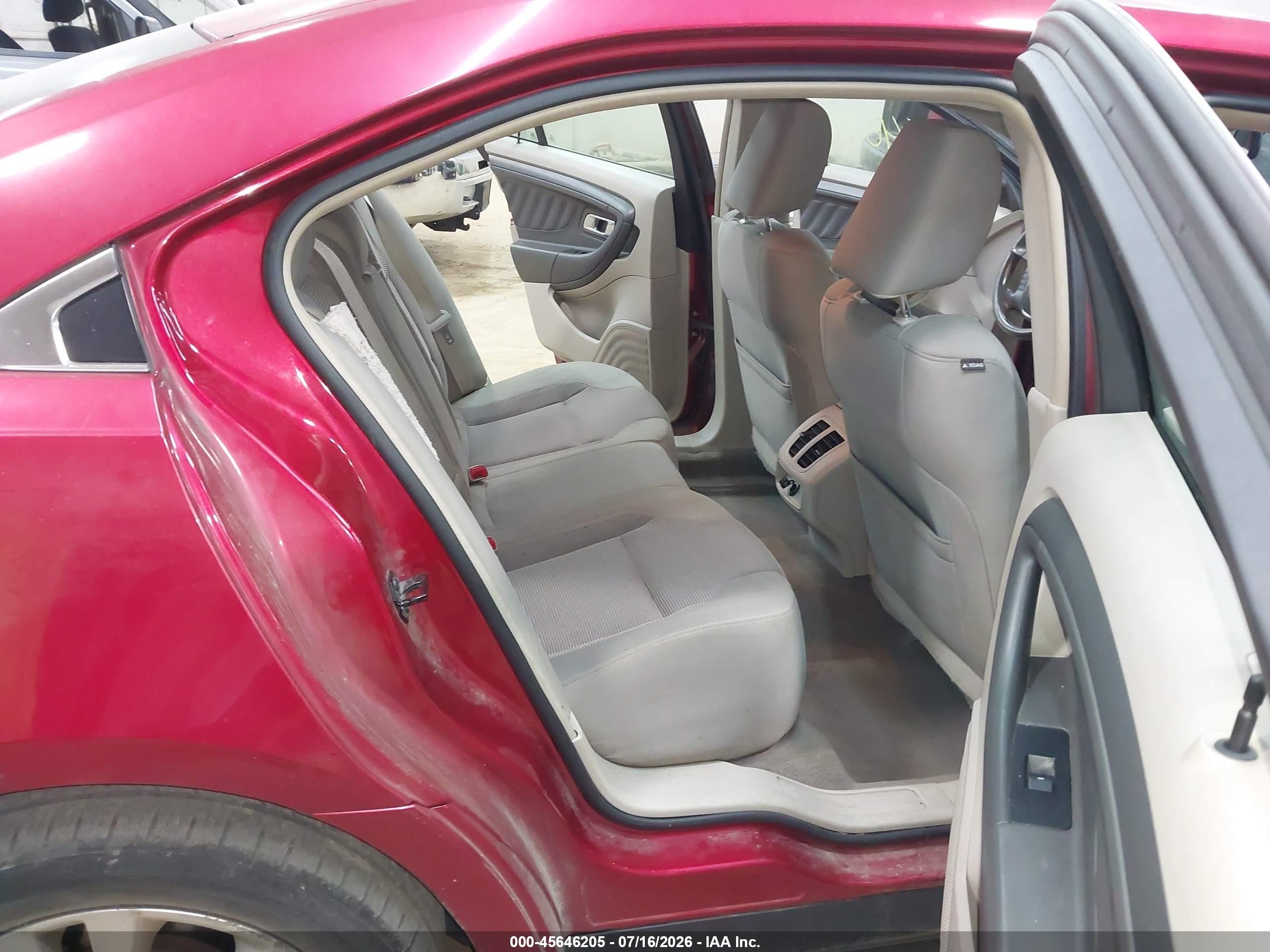 2011 Ford Taurus Sel Red vin: 1FAHP2EW6BG119596