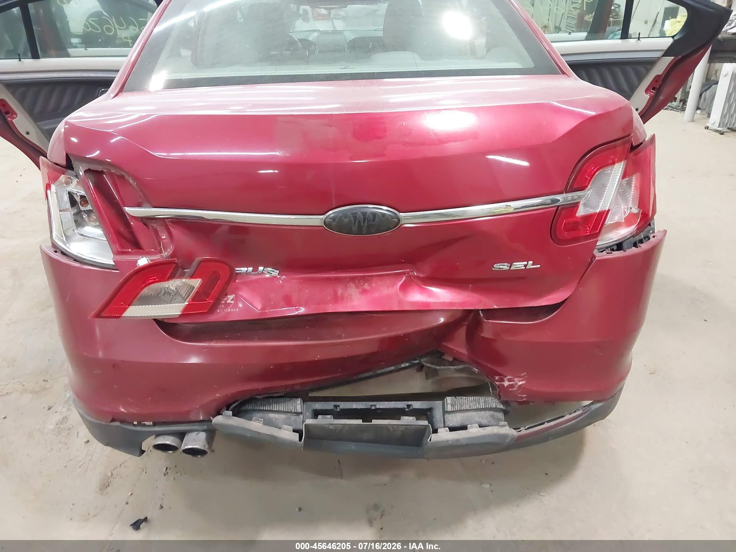 2011 Ford Taurus Sel Red vin: 1FAHP2EW6BG119596