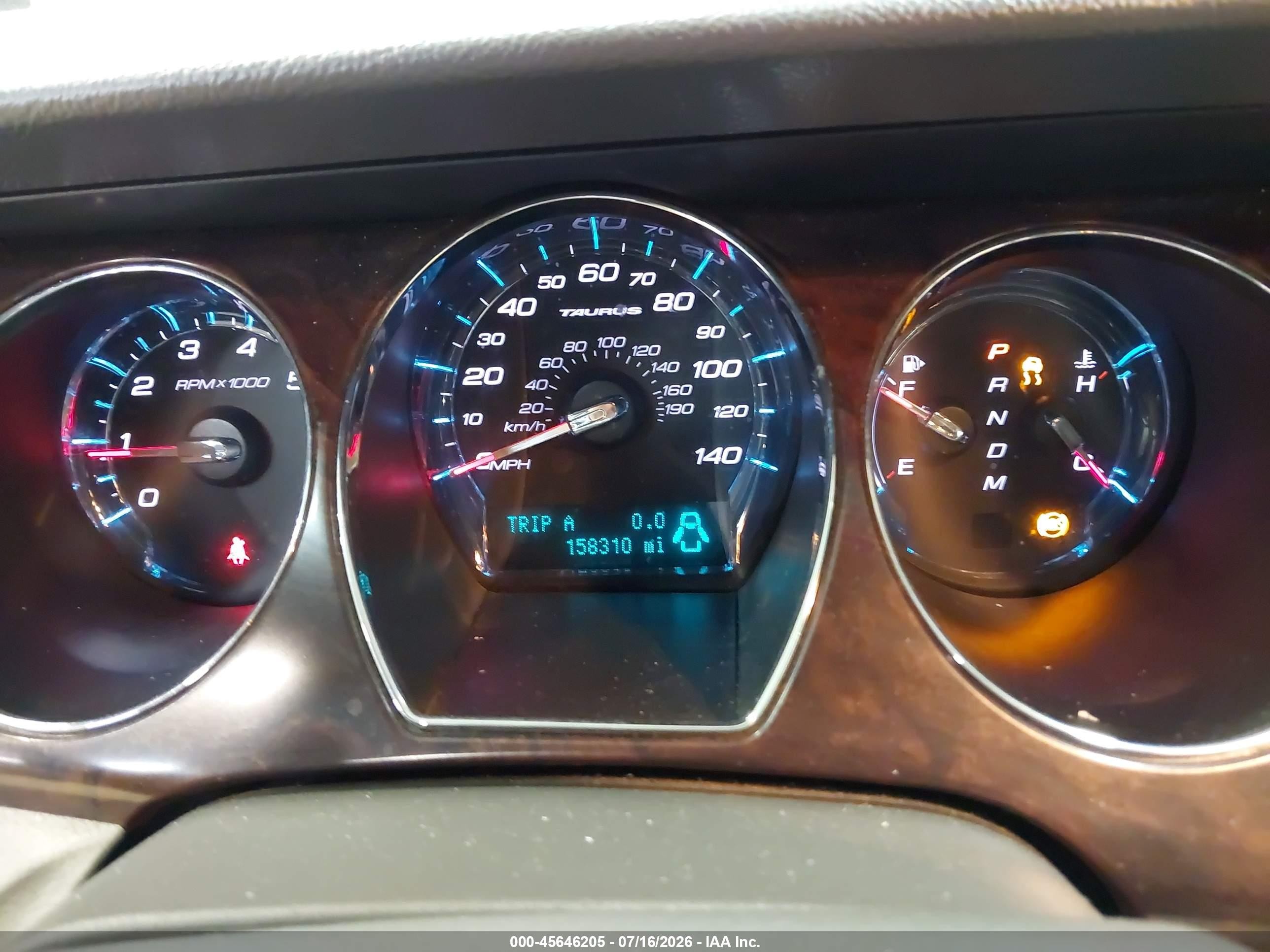 2011 Ford Taurus Sel Red vin: 1FAHP2EW6BG119596