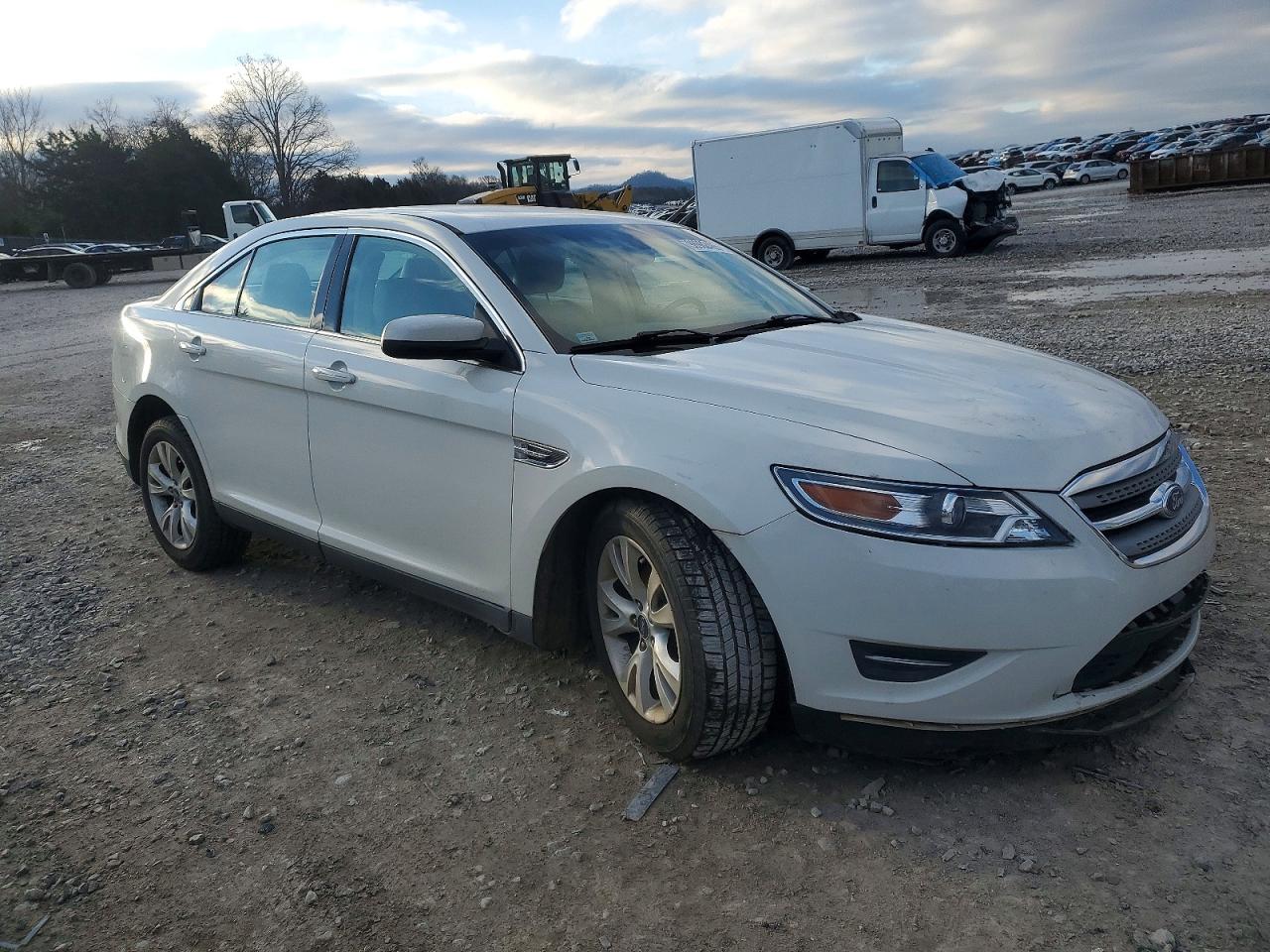 2011 Ford Taurus Sel White vin: 1FAHP2EW6BG188420