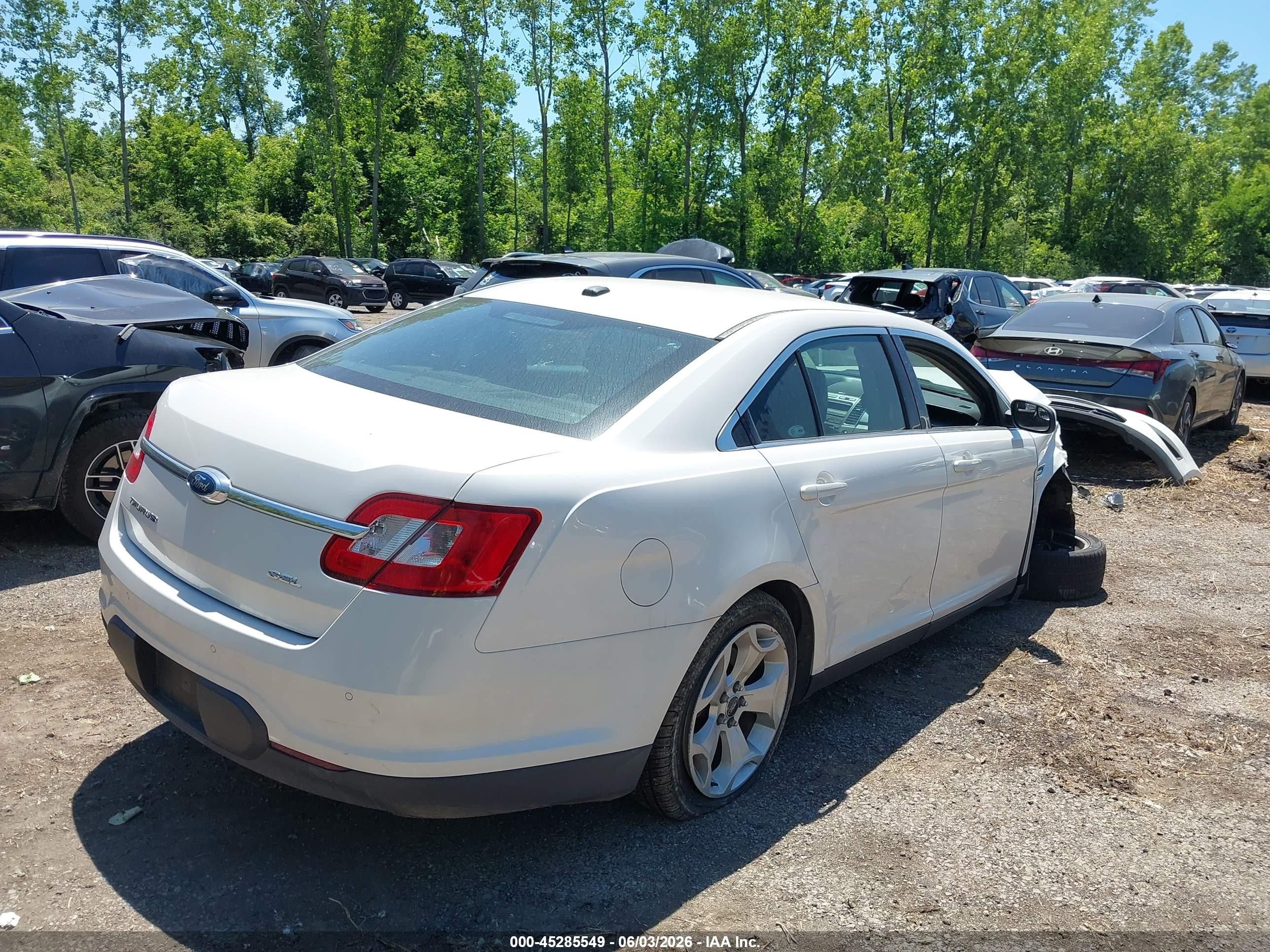 2012 Ford Taurus Sel White vin: 1FAHP2EW6CG109152