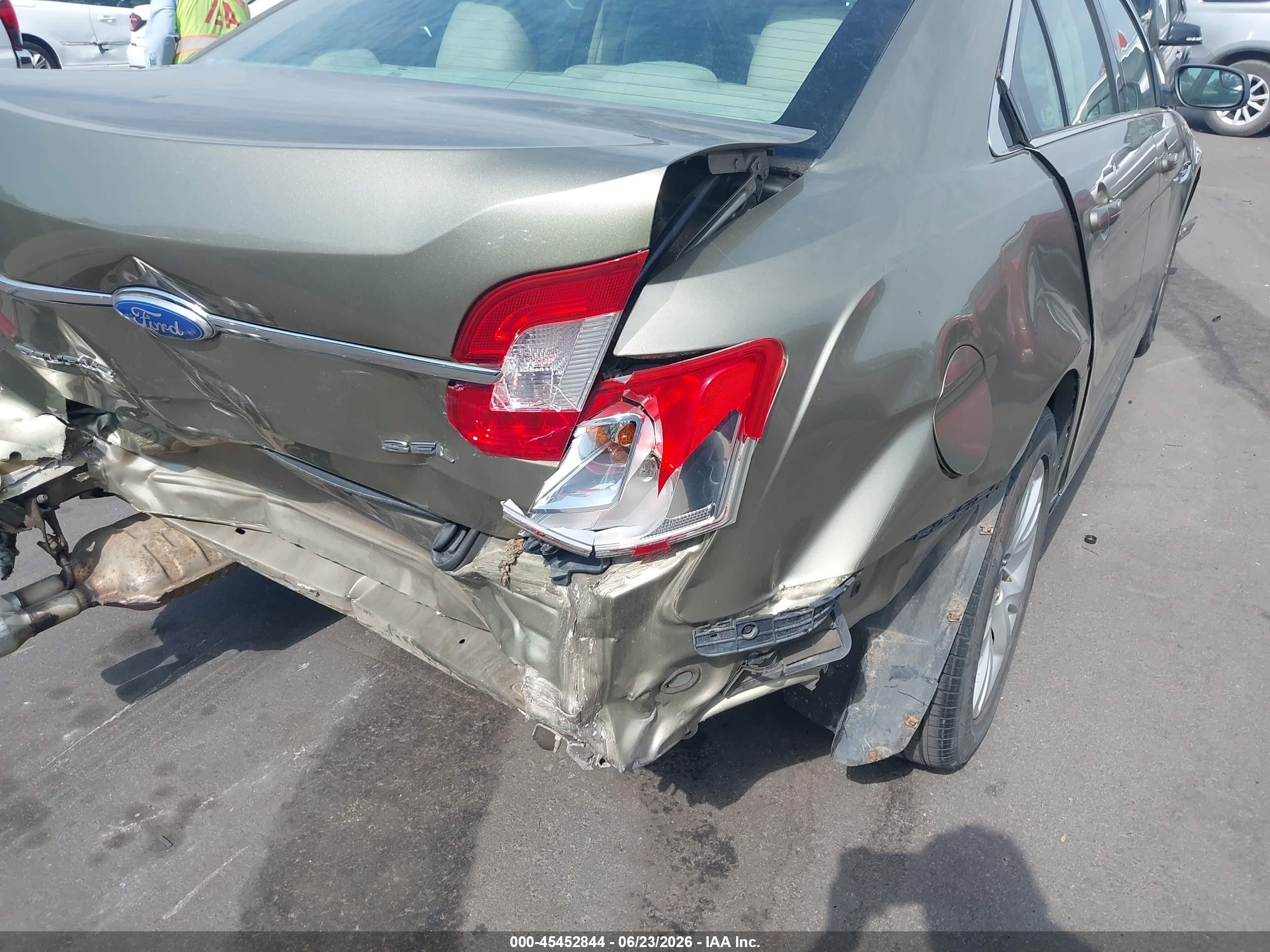 2012 Ford Taurus Sel Green vin: 1FAHP2EW6CG132298