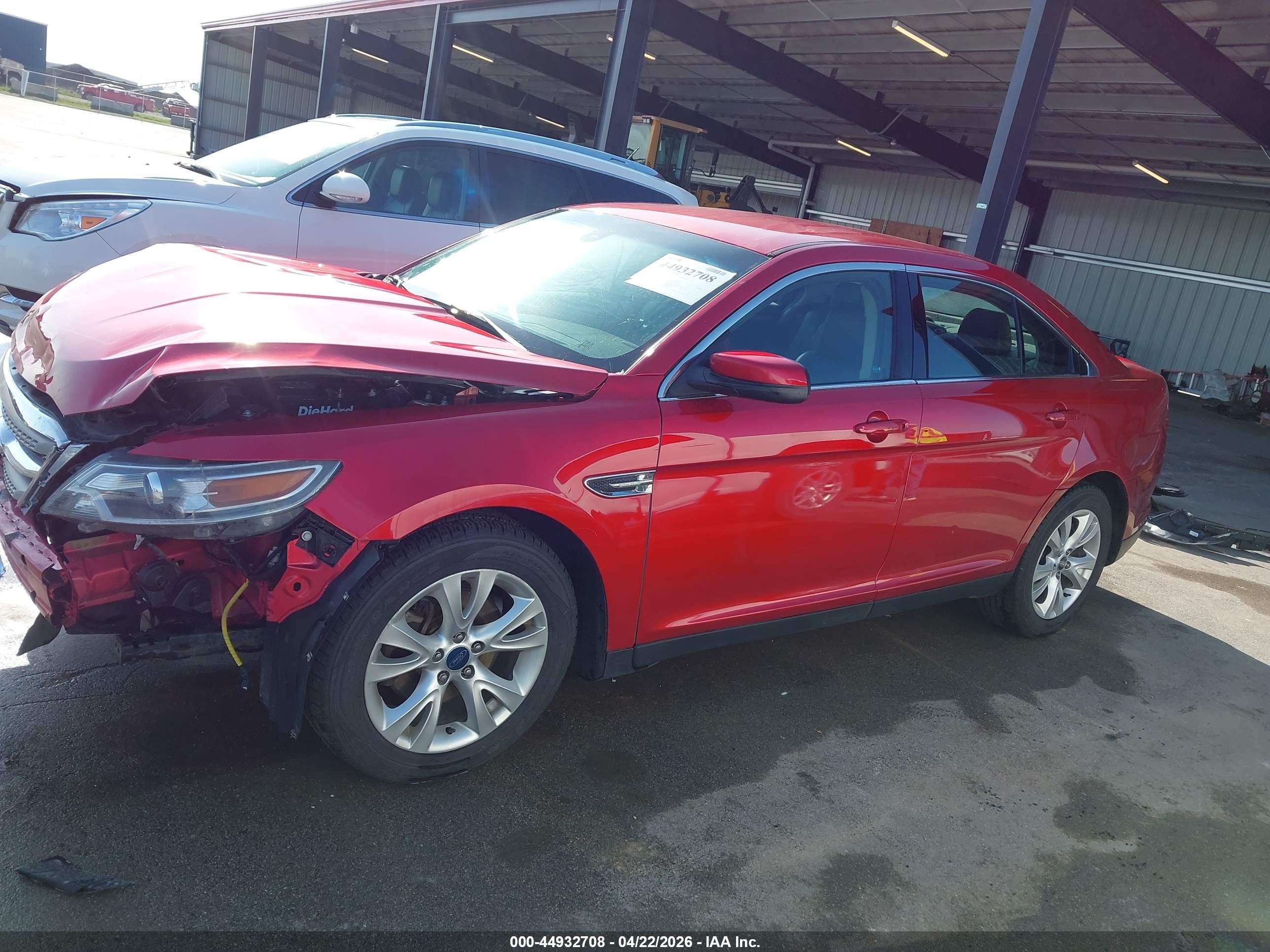 2012 Ford Taurus Sel Red vin: 1FAHP2EW6CG134777