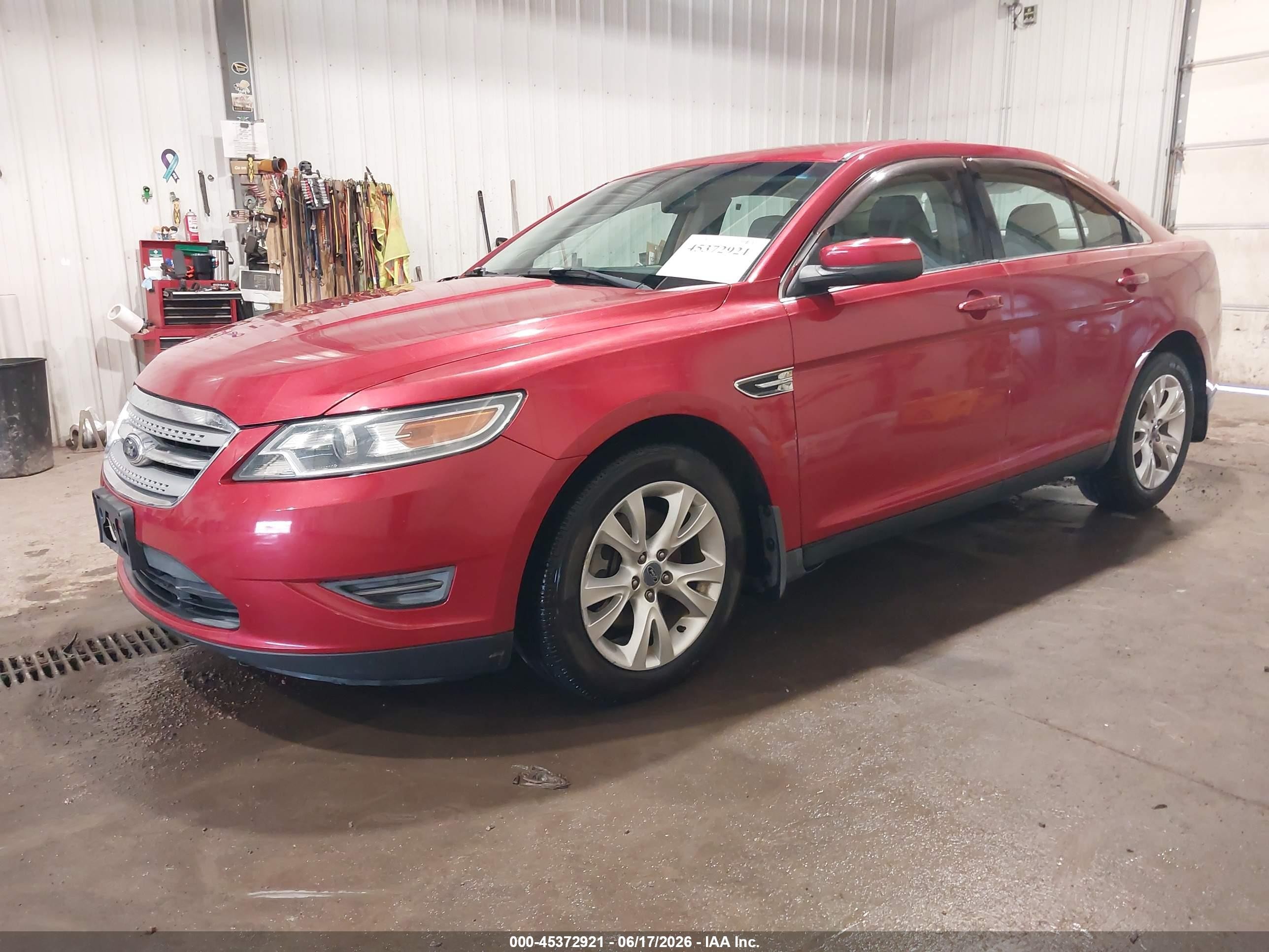 2011 Ford Taurus Sel Red vin: 1FAHP2EW7BG102645