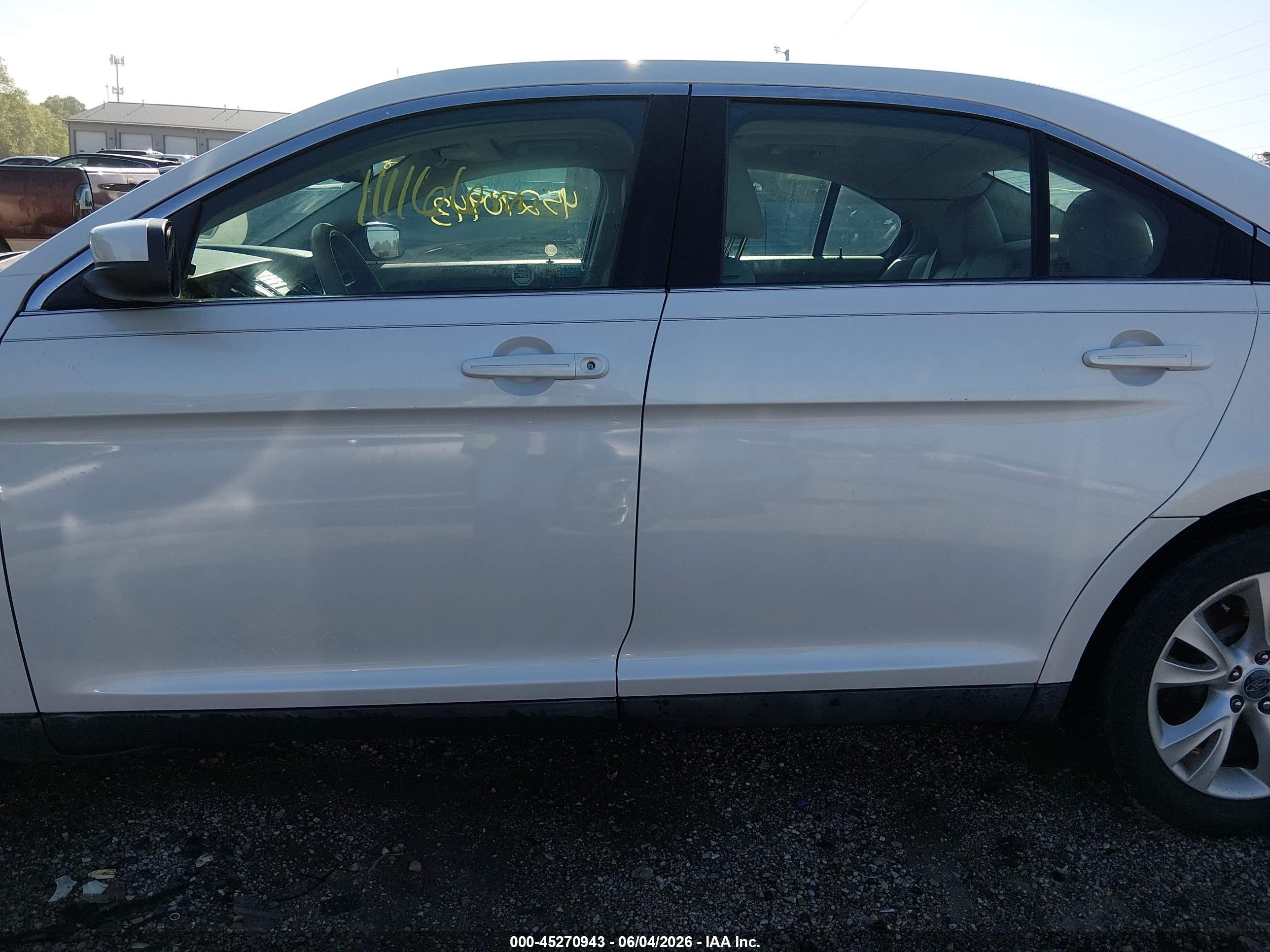 2011 Ford Taurus Sel White vin: 1FAHP2EW7BG165311