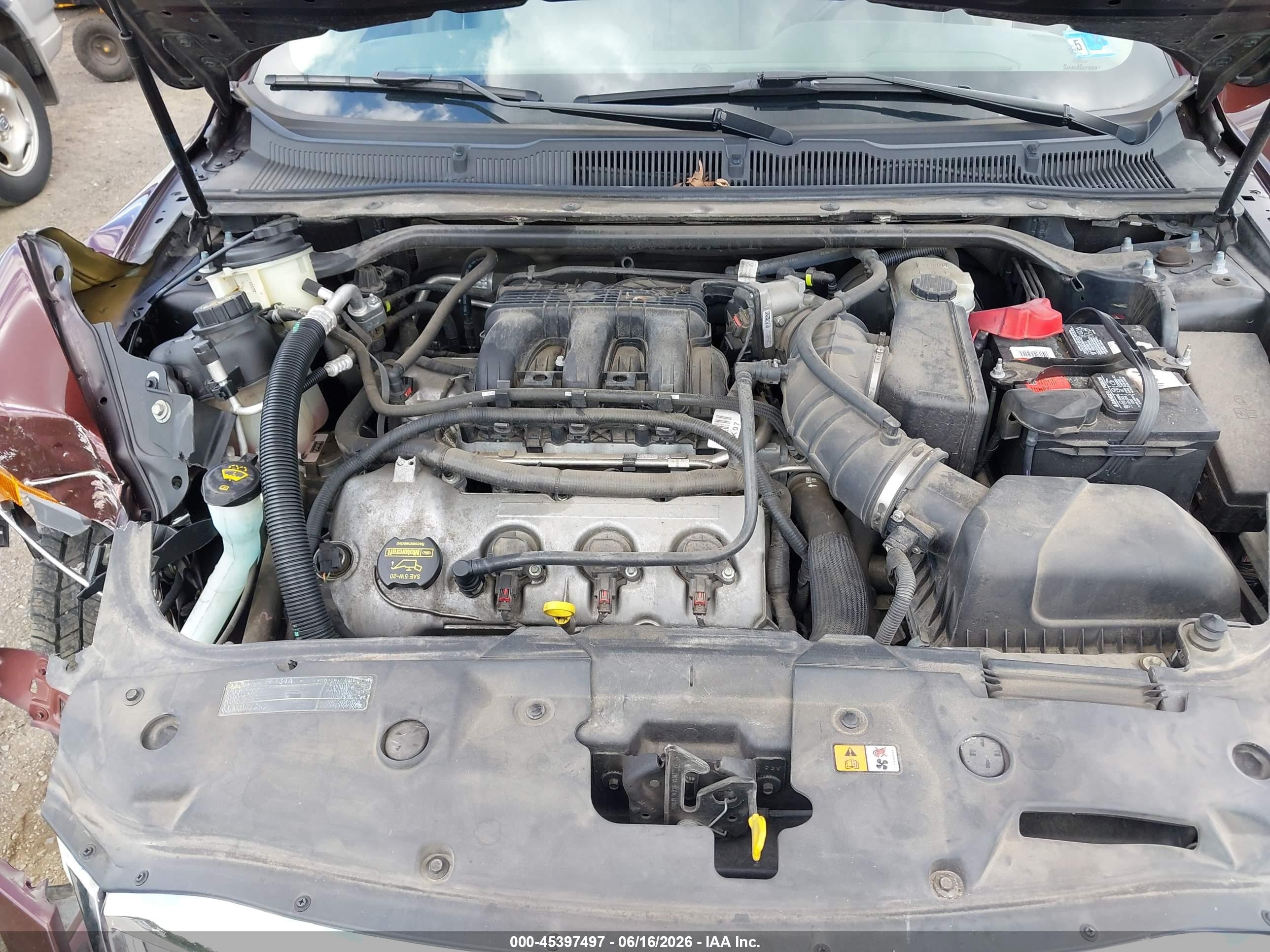 2012 Ford Taurus Sel Maroon vin: 1FAHP2EW7CG102467