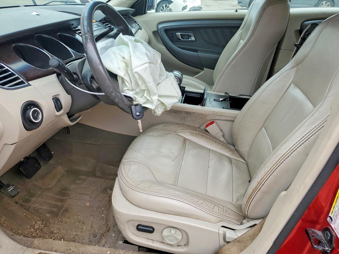2012 Ford Taurus Sel Red vin: 1FAHP2EW7CG130009