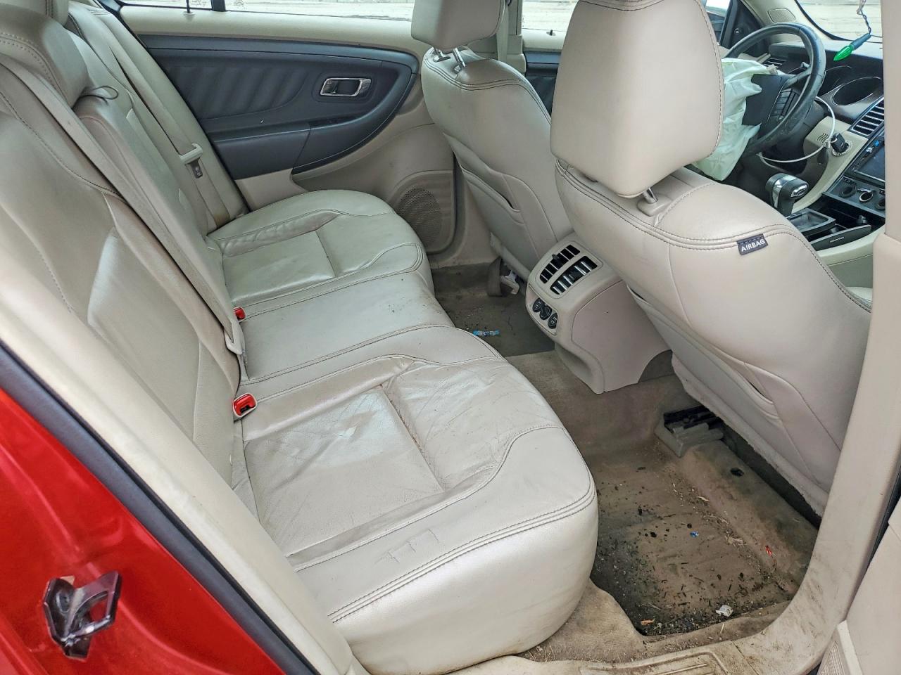 2012 Ford Taurus Sel Red vin: 1FAHP2EW7CG130009