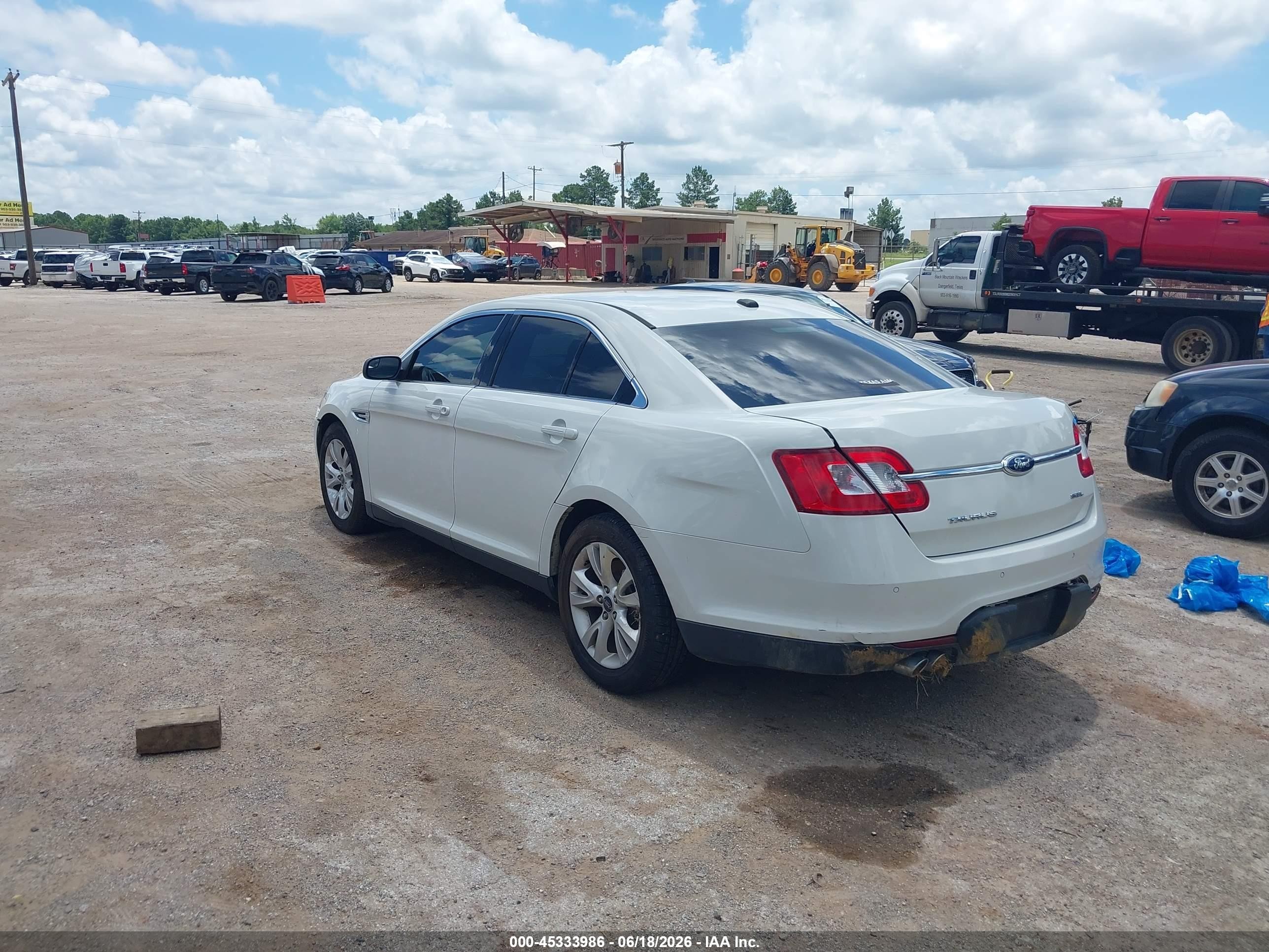2012 Ford Taurus Sel White vin: 1FAHP2EW7CG130236