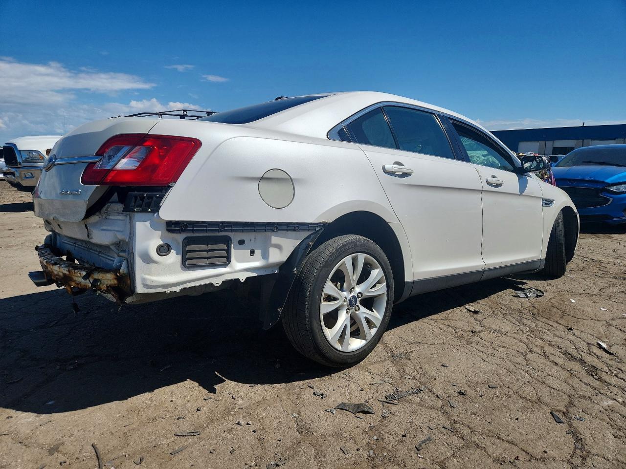 2012 Ford Taurus Sel Белый vin: 1FAHP2EW7CG134030